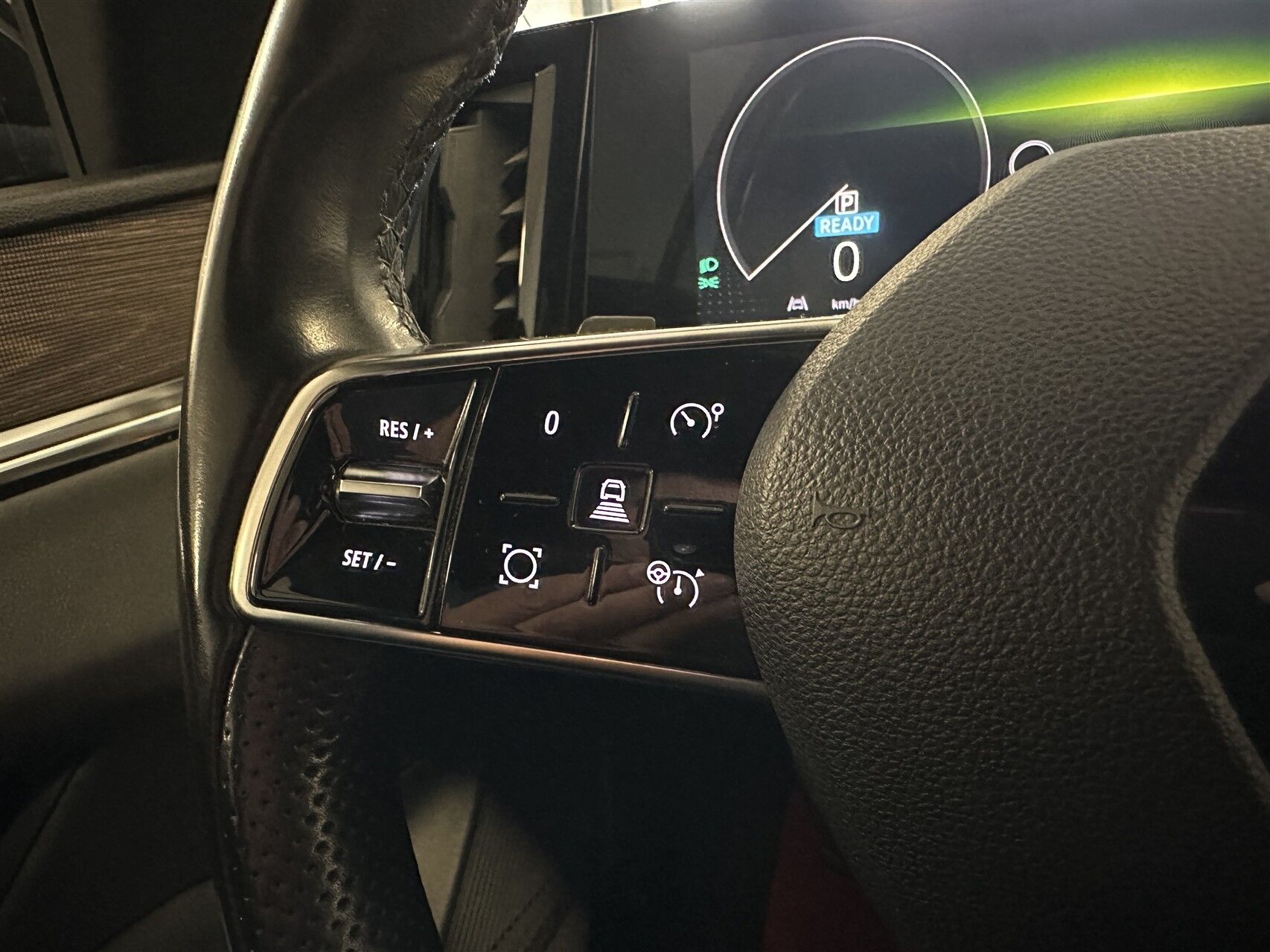 Billede af Renault Mégane E-TECH Iconic 220HK 5d Aut.