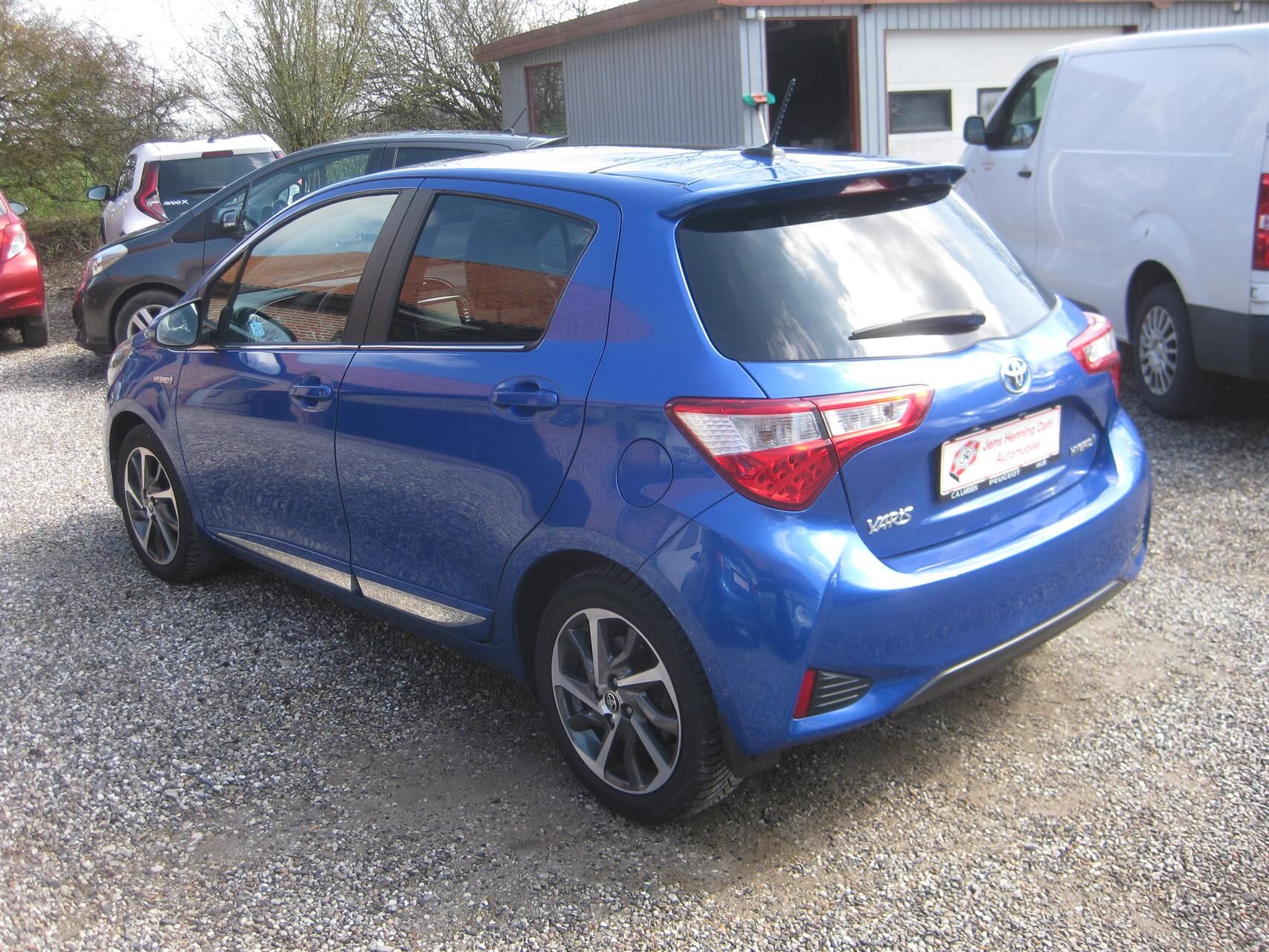Billede af Toyota Yaris 1,5 Hybrid H3 Smartpakke E-CVT 100HK 5d Trinl. Gear