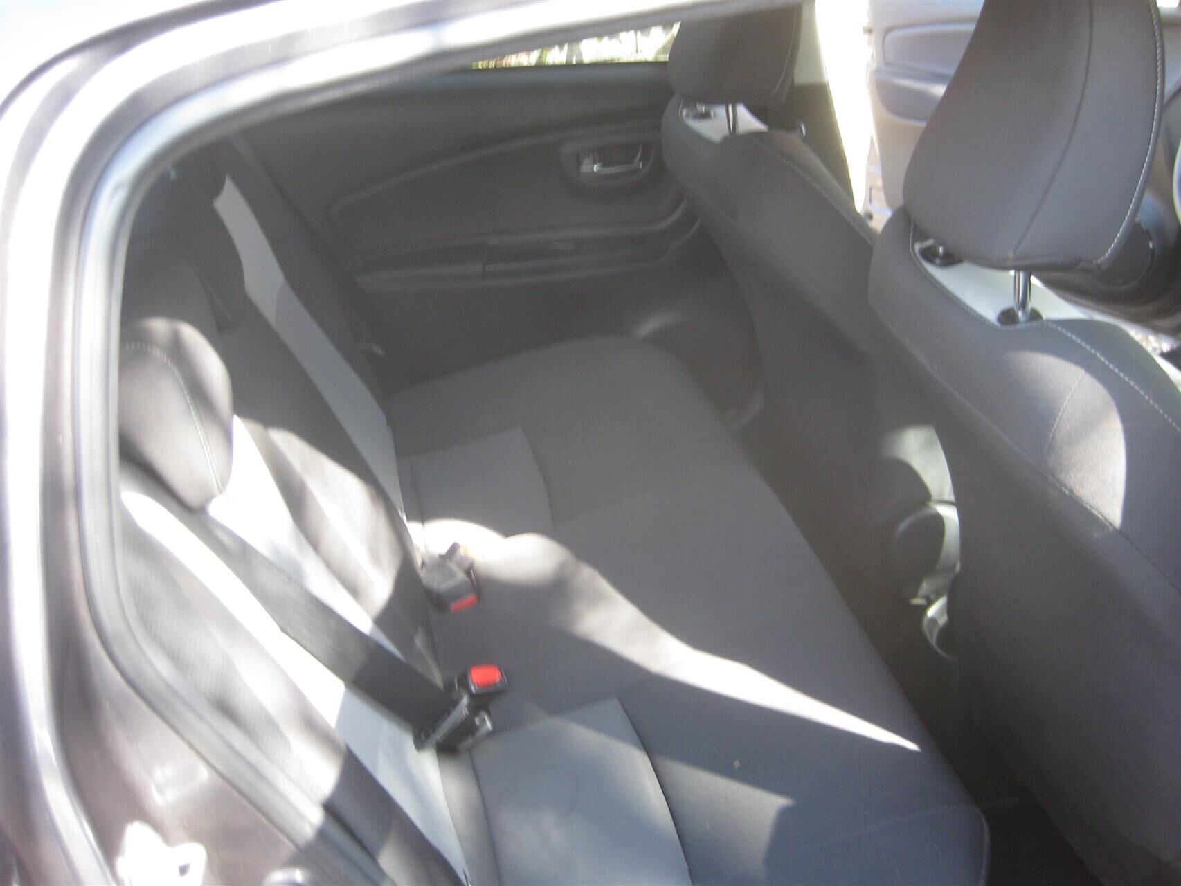 Billede af Toyota Yaris 1,5 Hybrid H2 Premium E-CVT 100HK 5d Trinl. Gear