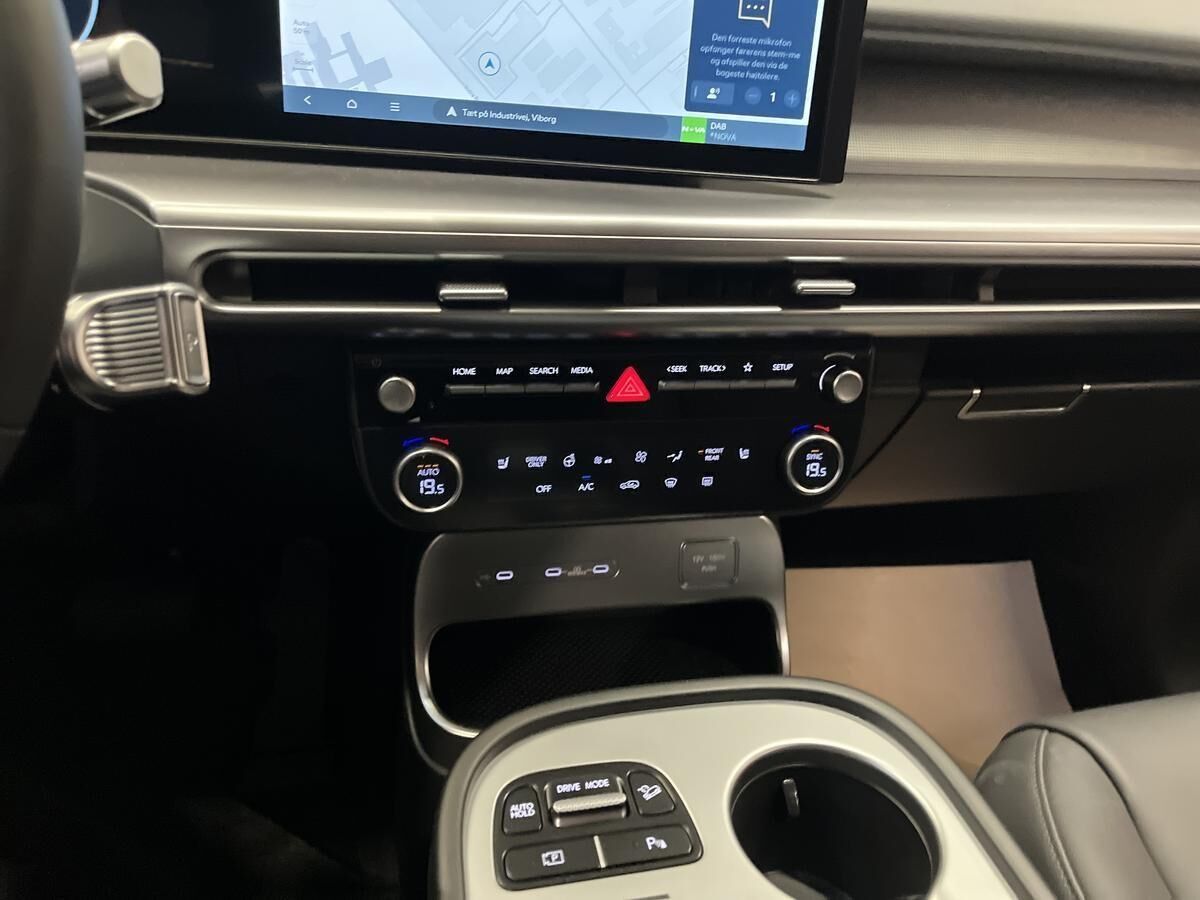 Billede af Hyundai Ioniq 9 7 Sæder Electric 110,3 kWh Advanced 218HK 5d Aut.