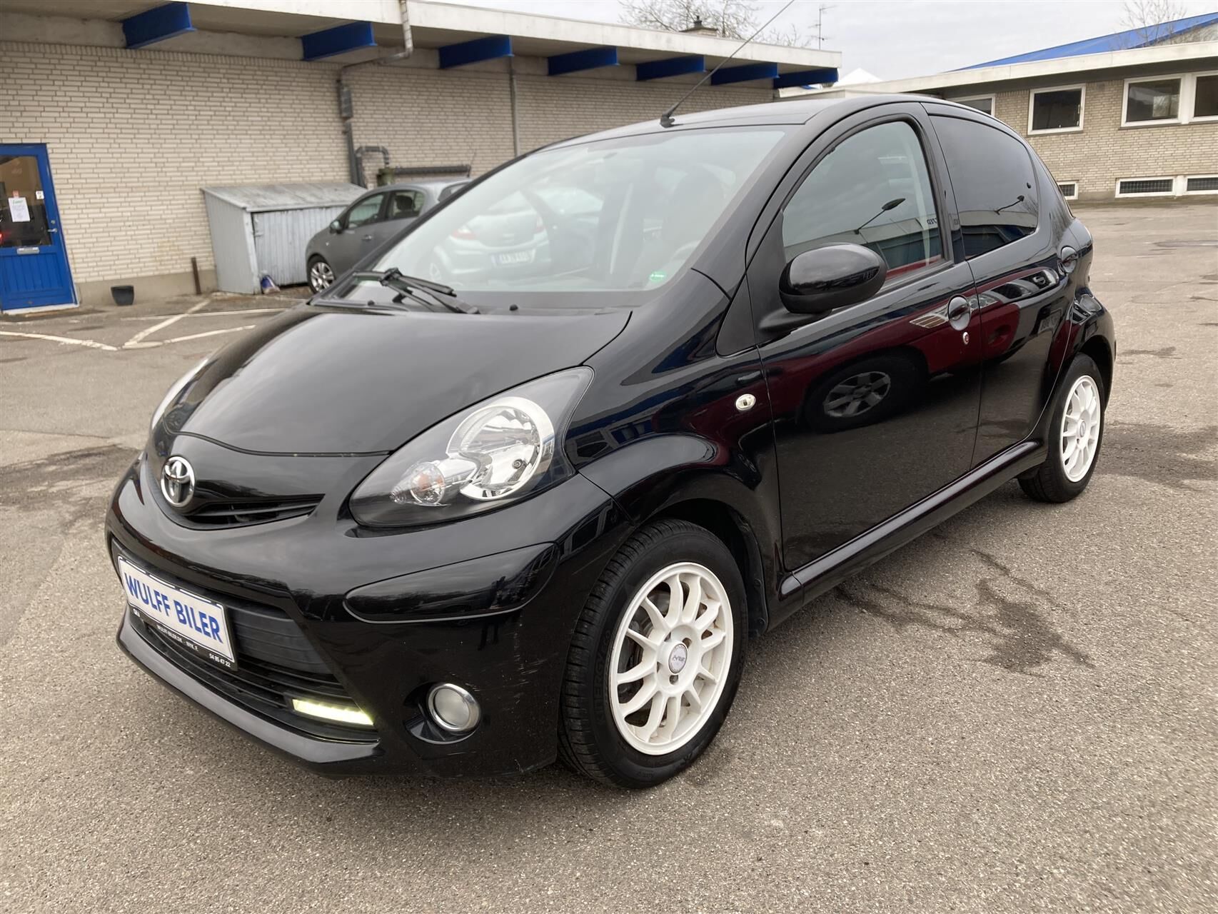 Billede af Toyota Aygo 1,0 VVT-I T2 Air Connect 68HK 5d