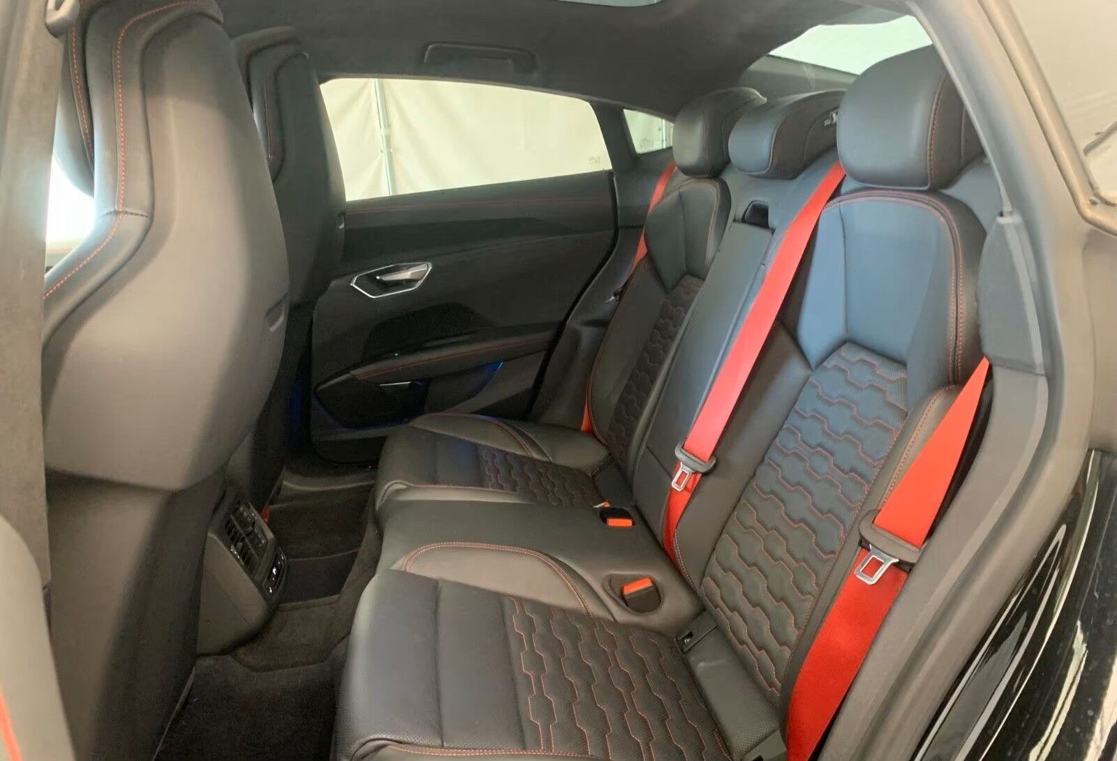 Billede af Audi RS E-tron GT EL Quattro 598HK 4d Aut.