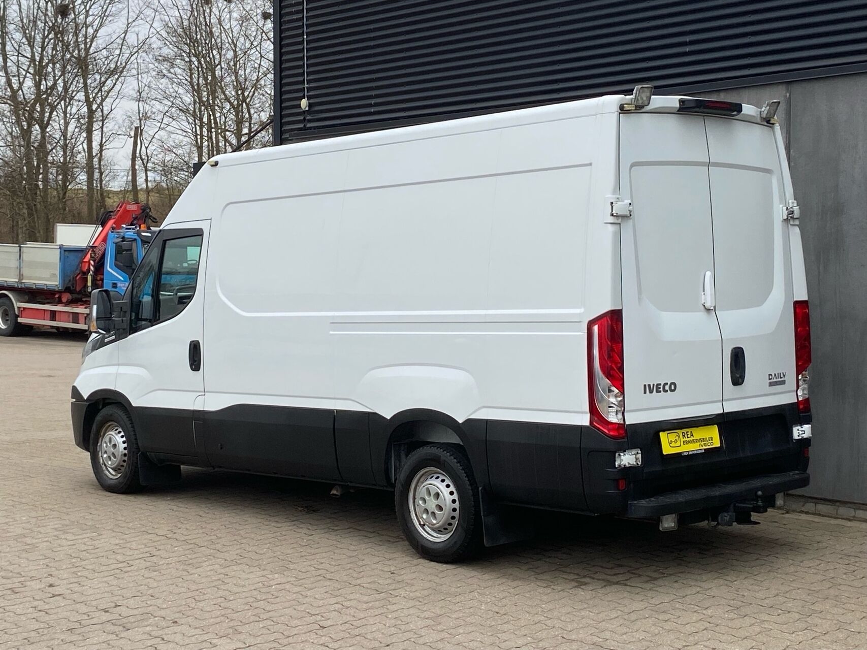 Billede af Iveco Daily 35S17 12m3 3,0 D 170HK Van 8g Aut.