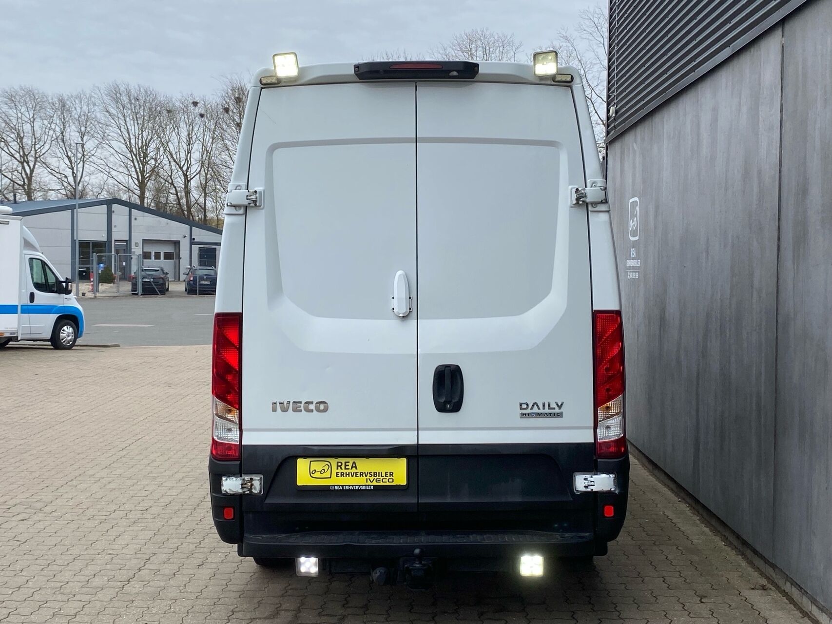 Billede af Iveco Daily 35S17 12m3 3,0 D 170HK Van 8g Aut.