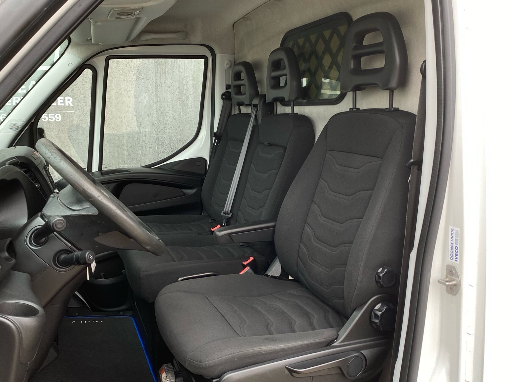 Billede af Iveco Daily 35S17 12m3 3,0 D 170HK Van 8g Aut.