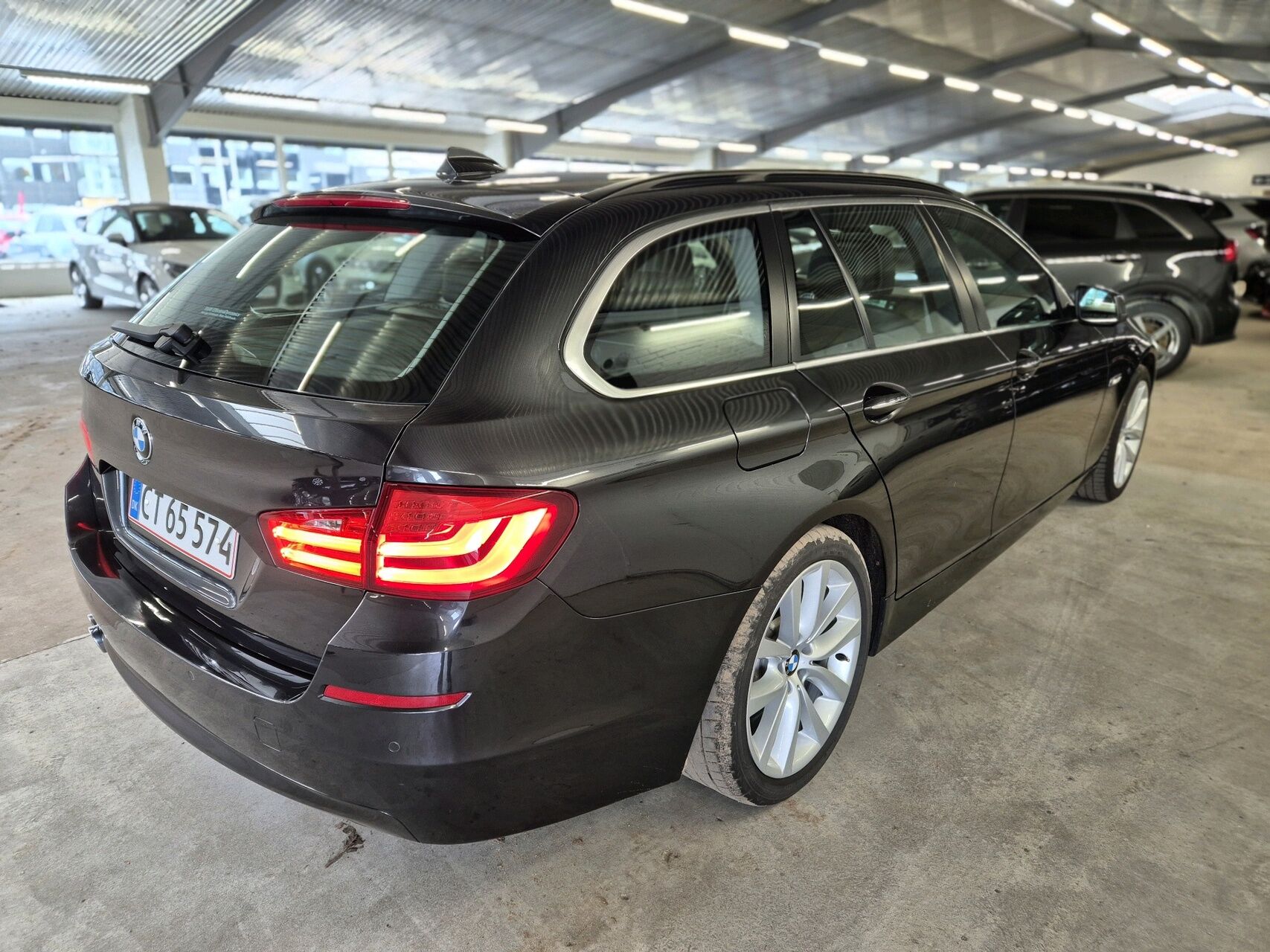 Billede af BMW 525d Touring 2,0 D 218HK Stc 8g Aut.