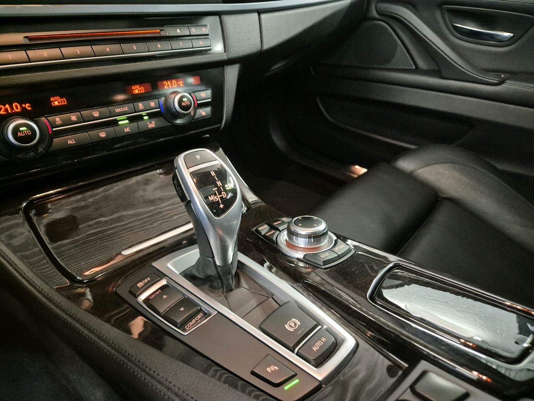 Billede af BMW 525d Touring 2,0 D 218HK Stc 8g Aut.