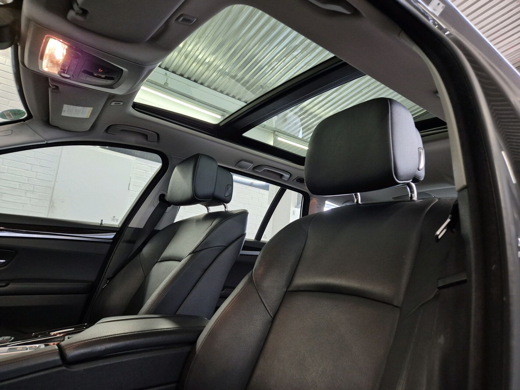 Billede af BMW 525d Touring 2,0 D 218HK Stc 8g Aut.