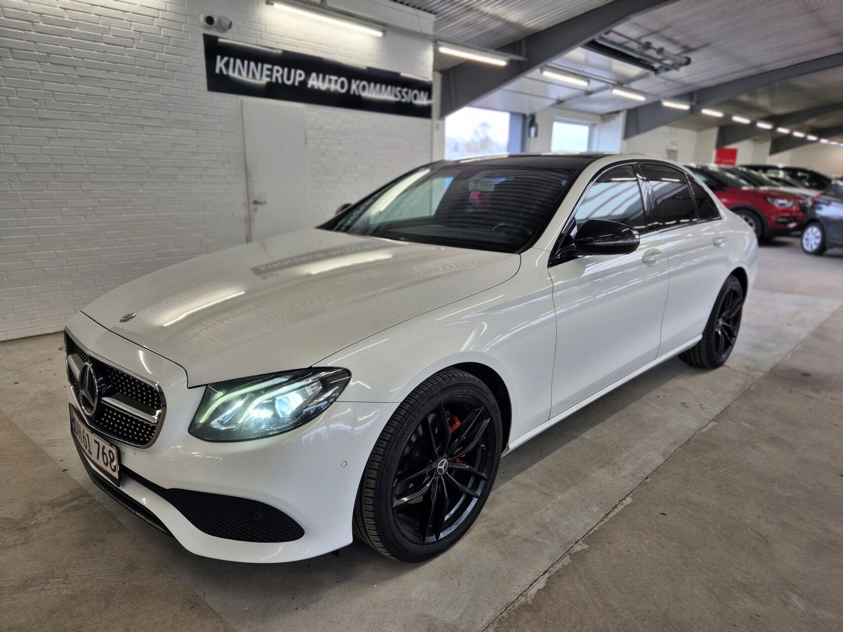 Billede af Mercedes-Benz E220 d 2,0 D 9G-Tronic 194HK Aut.