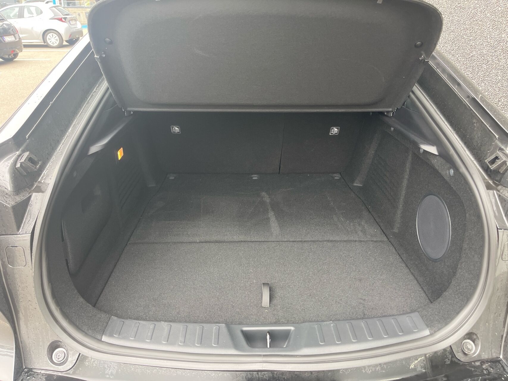 Billede af Mazda 6e EL Takumi Long Range 245HK 5d Aut. 