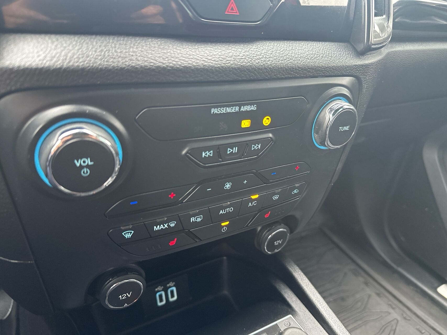 Billede af Ford Ranger 3200kg 2,0 EcoBlue Bi-turbo Wildtrak 4x4 213HK DobKab 10g Aut.