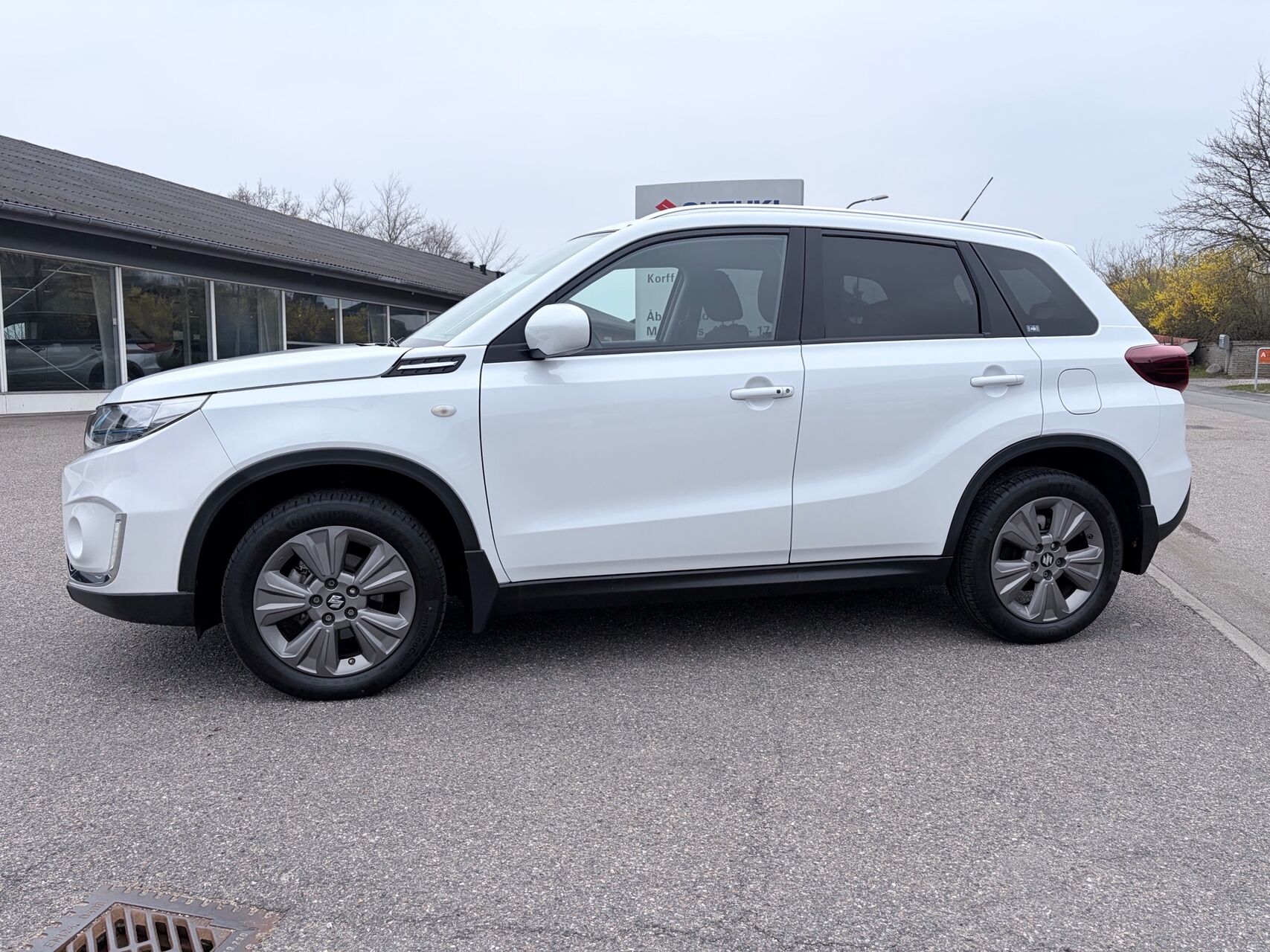 Billede af Suzuki Vitara 1,5 Hybrid Active AGS 102HK 5d 6g Aut.