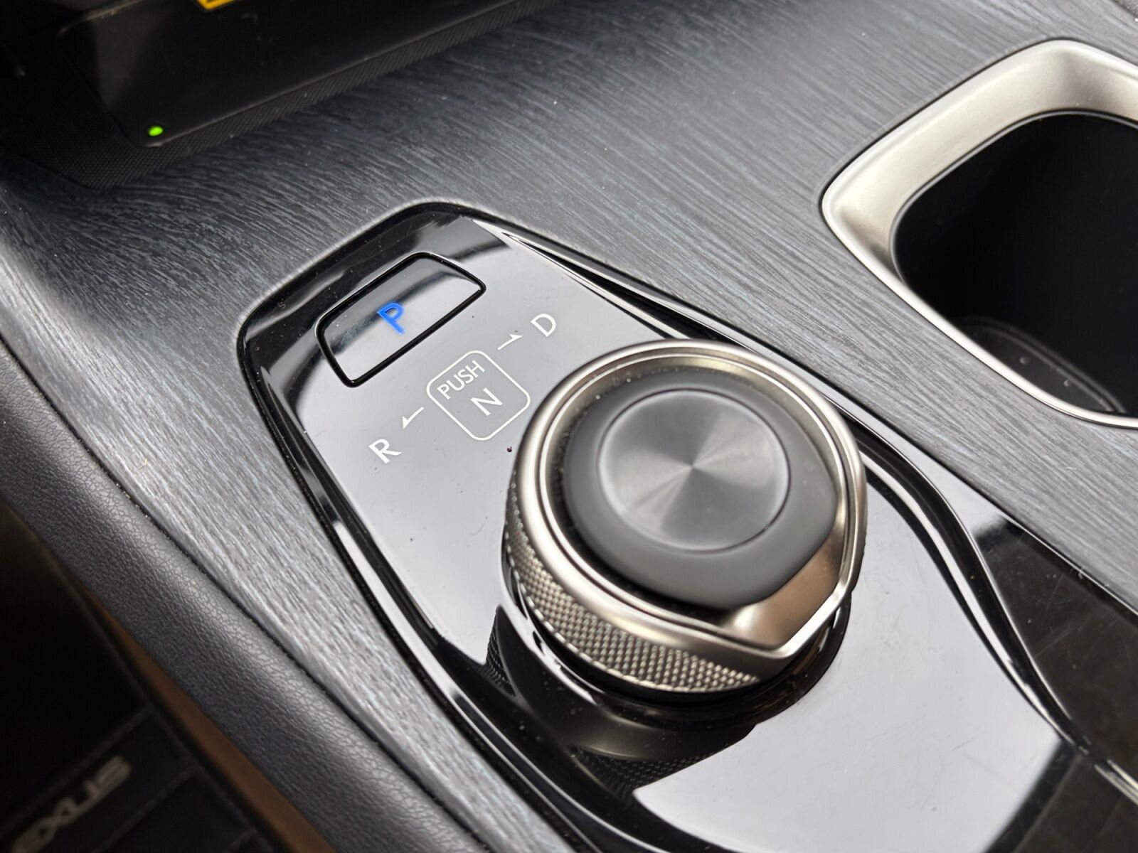 Billede af Lexus RZ 300e EL Executive 204HK 4d Aut.