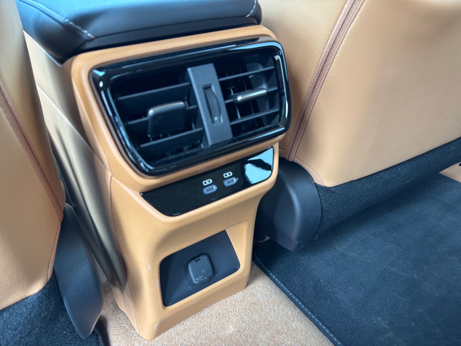 Billede af Lexus RZ 300e EL Executive 204HK 4d Aut.