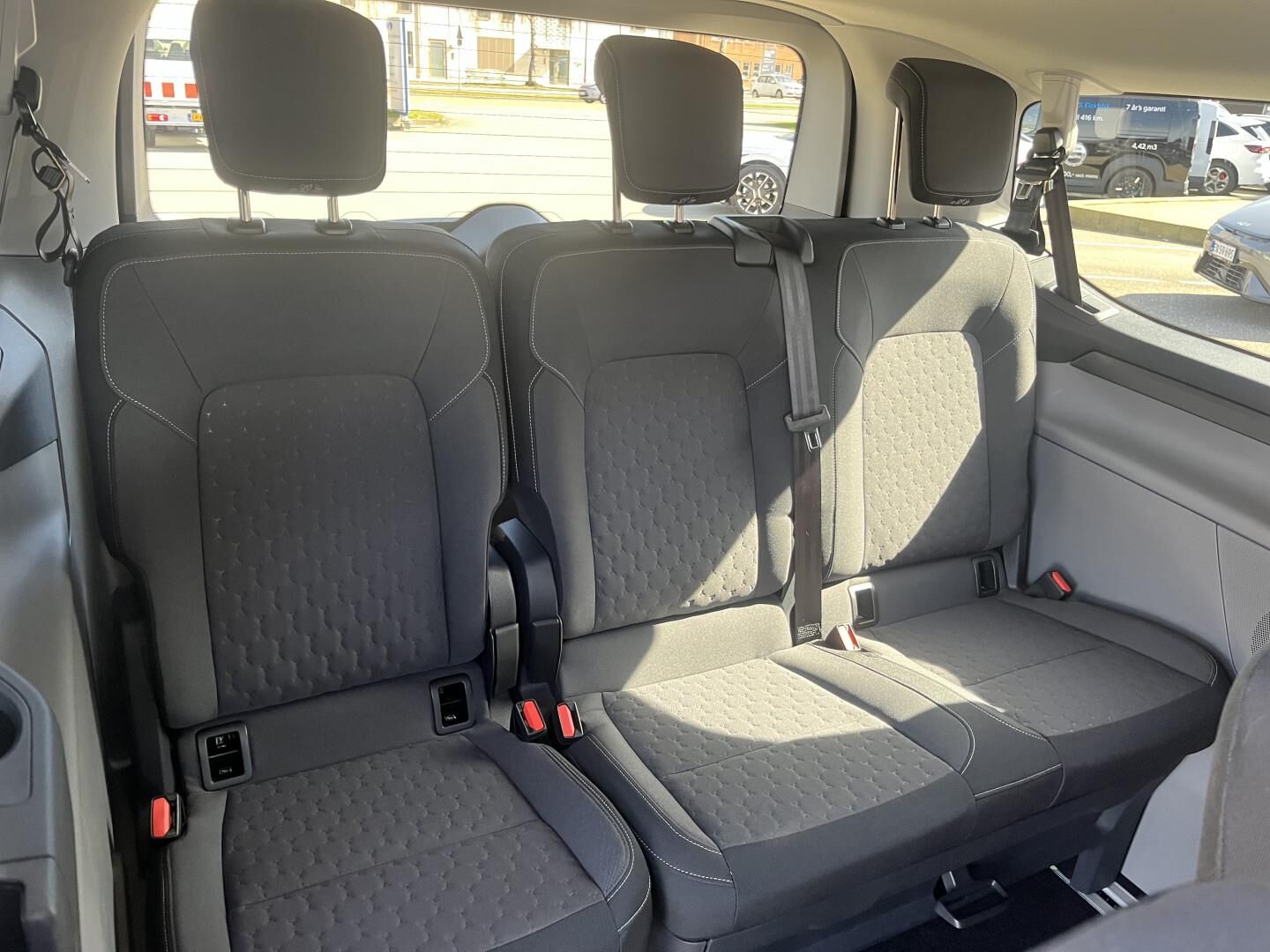 Billede af Ford E-Tourneo Custom 340 L1H1 EL Titanium 218HK Aut.