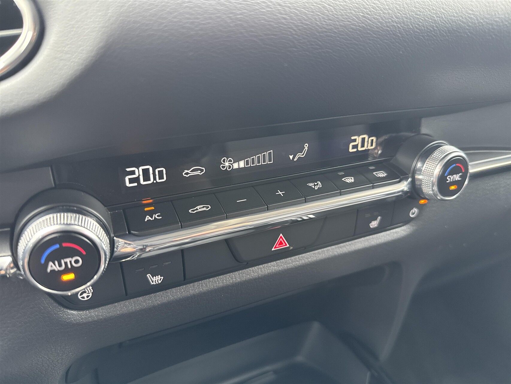 Billede af Mazda CX-30 2,0 e-Skyactiv-X  Mild hybrid Exclusive-Line 186HK 5d 6g Aut.