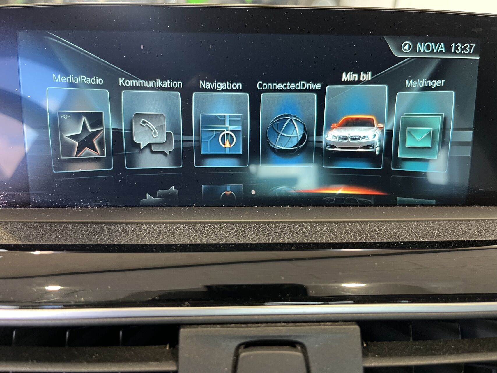 Billede af BMW 320d Gran Turismo 2,0 D Steptronic 190HK 5d 8g Aut.