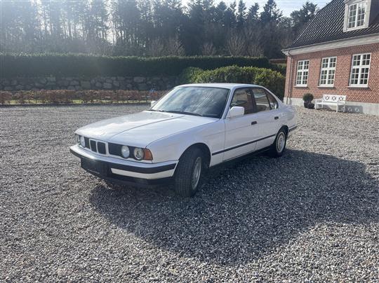 BMW 524td 2,4 D 115HK Aut.