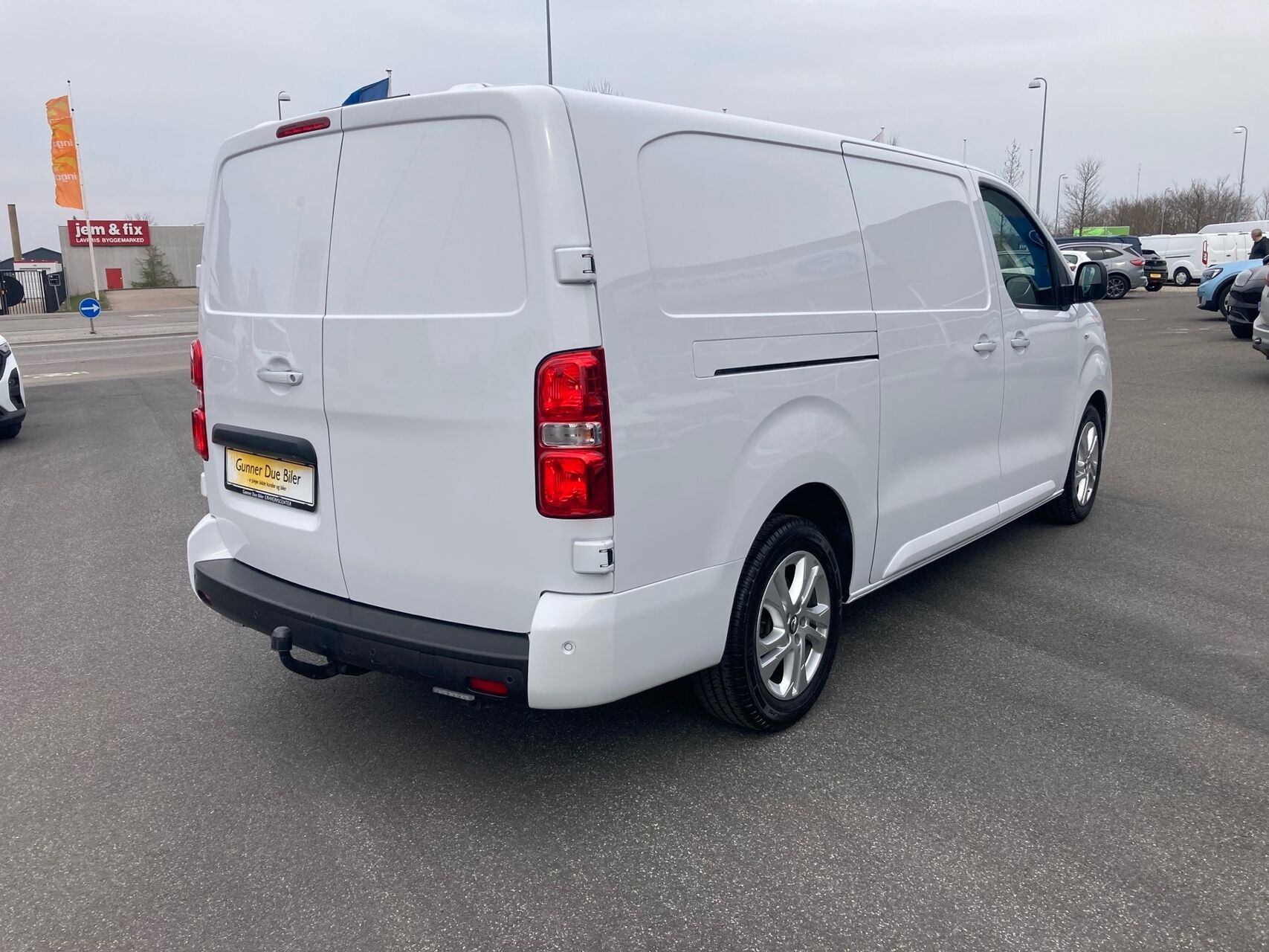 Billede af Opel Vivaro L3V2 2,0 BlueHDi Innovation+ AT8 180HK Van 8g Aut.