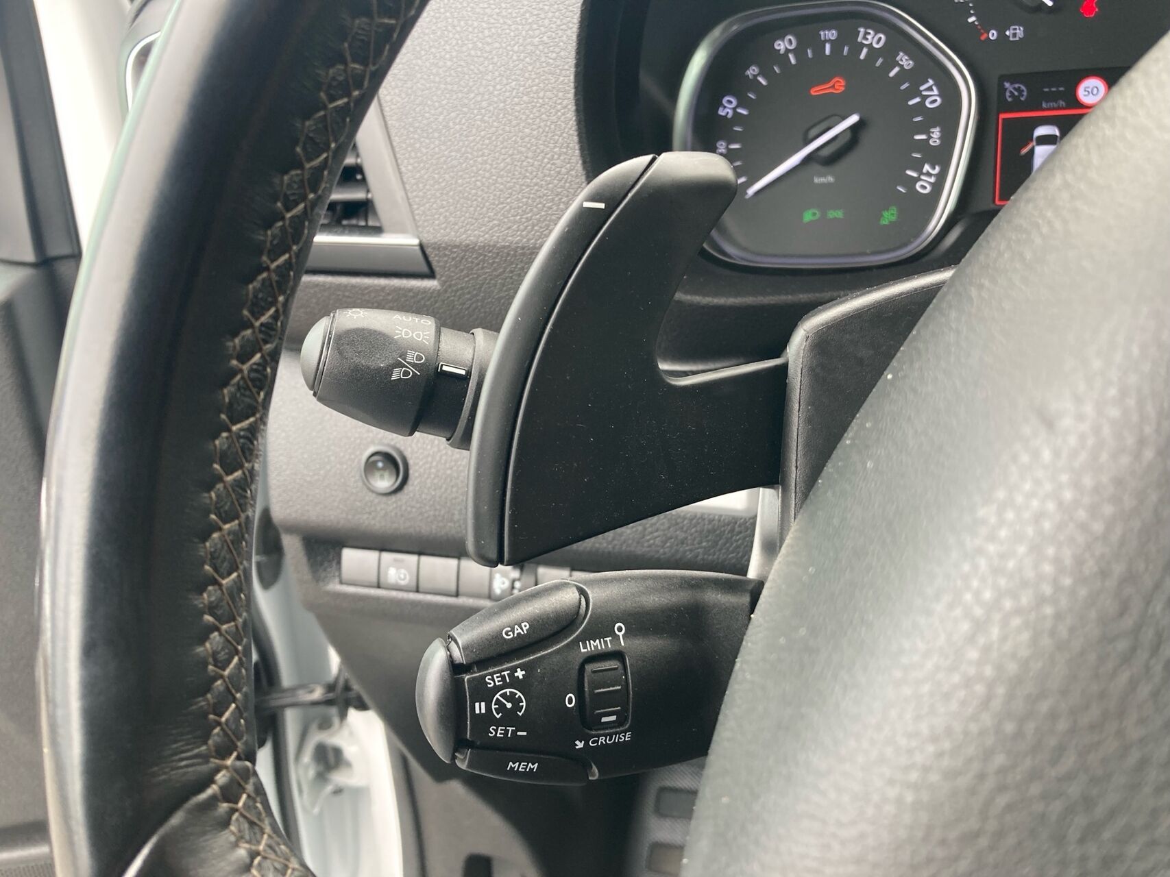 Billede af Opel Vivaro L3V2 2,0 BlueHDi Innovation+ AT8 180HK Van 8g Aut.