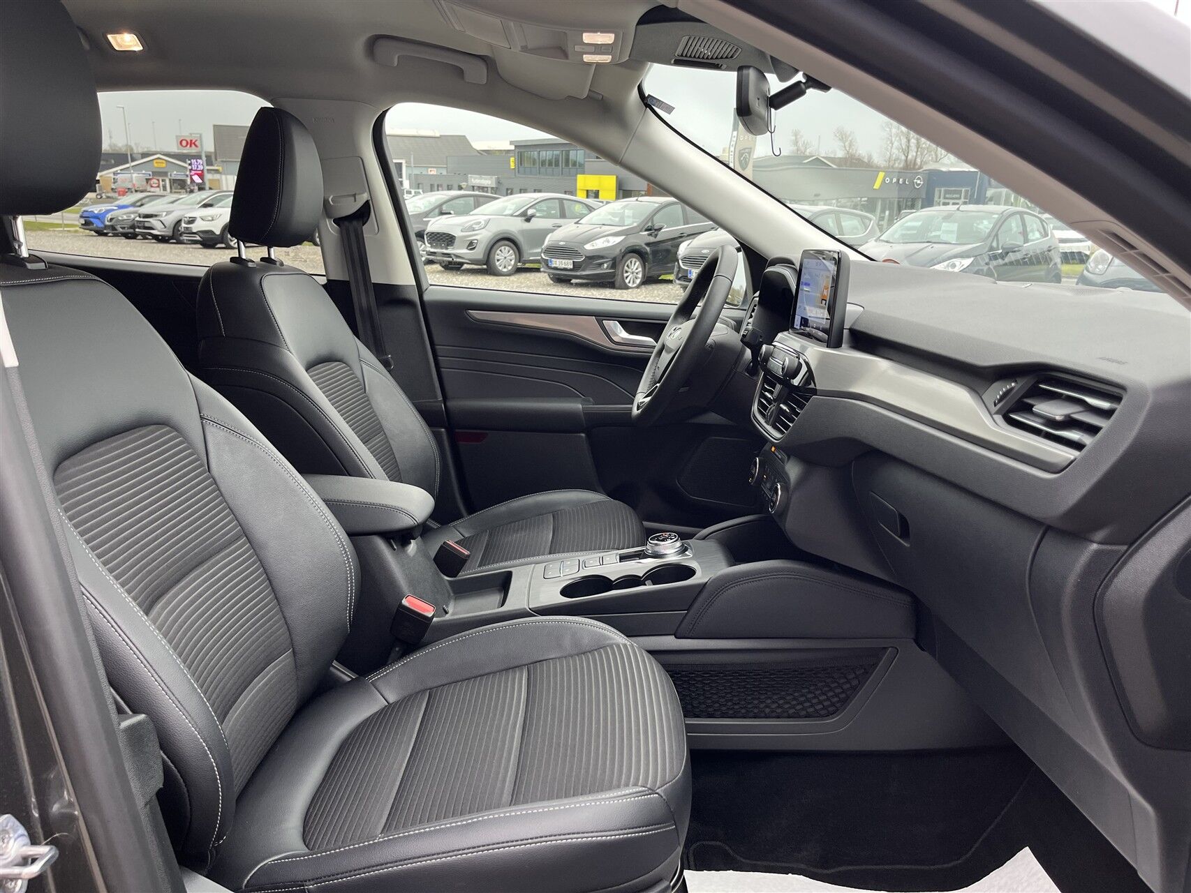 Billede af Ford Kuga 2,5 Plugin-hybrid Titanium X CVT 225HK 5d Trinl. Gear