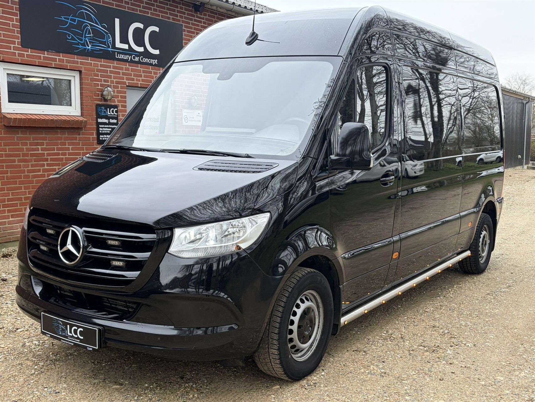 Billede af Mercedes-Benz Sprinter 214 2,1 CDI A2 H2 143HK Van 6g