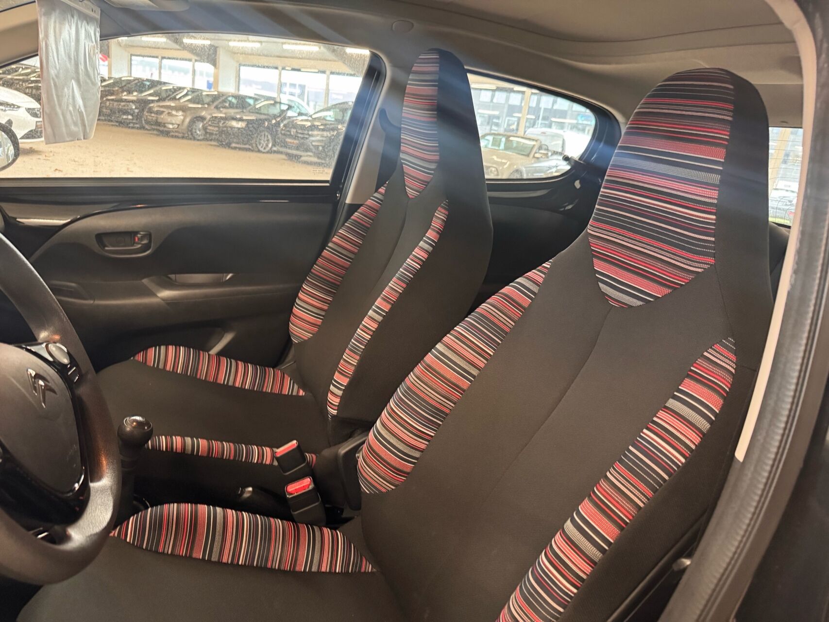 Billede af Citroën C1 1,0 VTi Airscape Iconic start/stop 68HK 5d