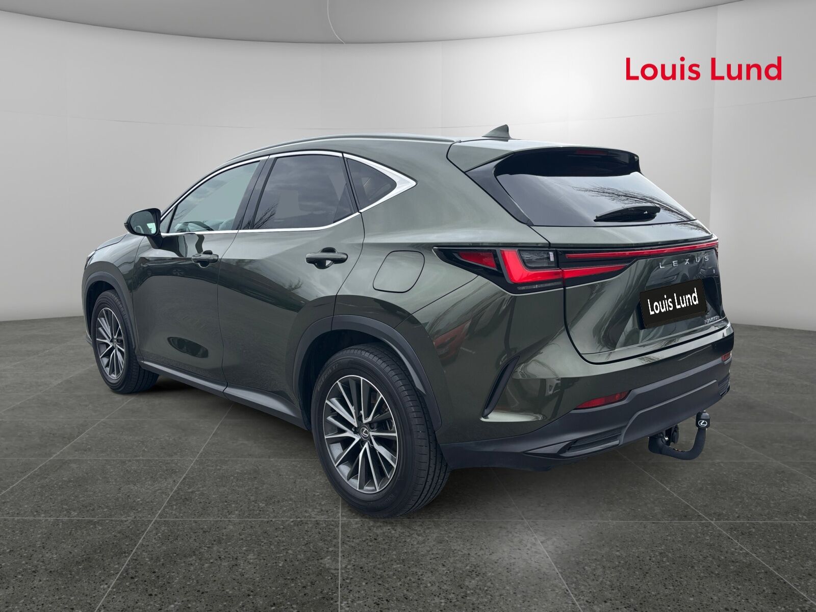 Billede af Lexus NX 450h+ 2,5 Plugin-hybrid Business Plus 4WD 309HK 5d Trinl. Gear