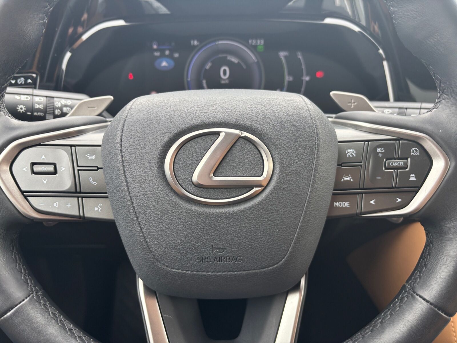 Billede af Lexus NX 450h+ 2,5 Plugin-hybrid Business Plus 4WD 309HK 5d Trinl. Gear