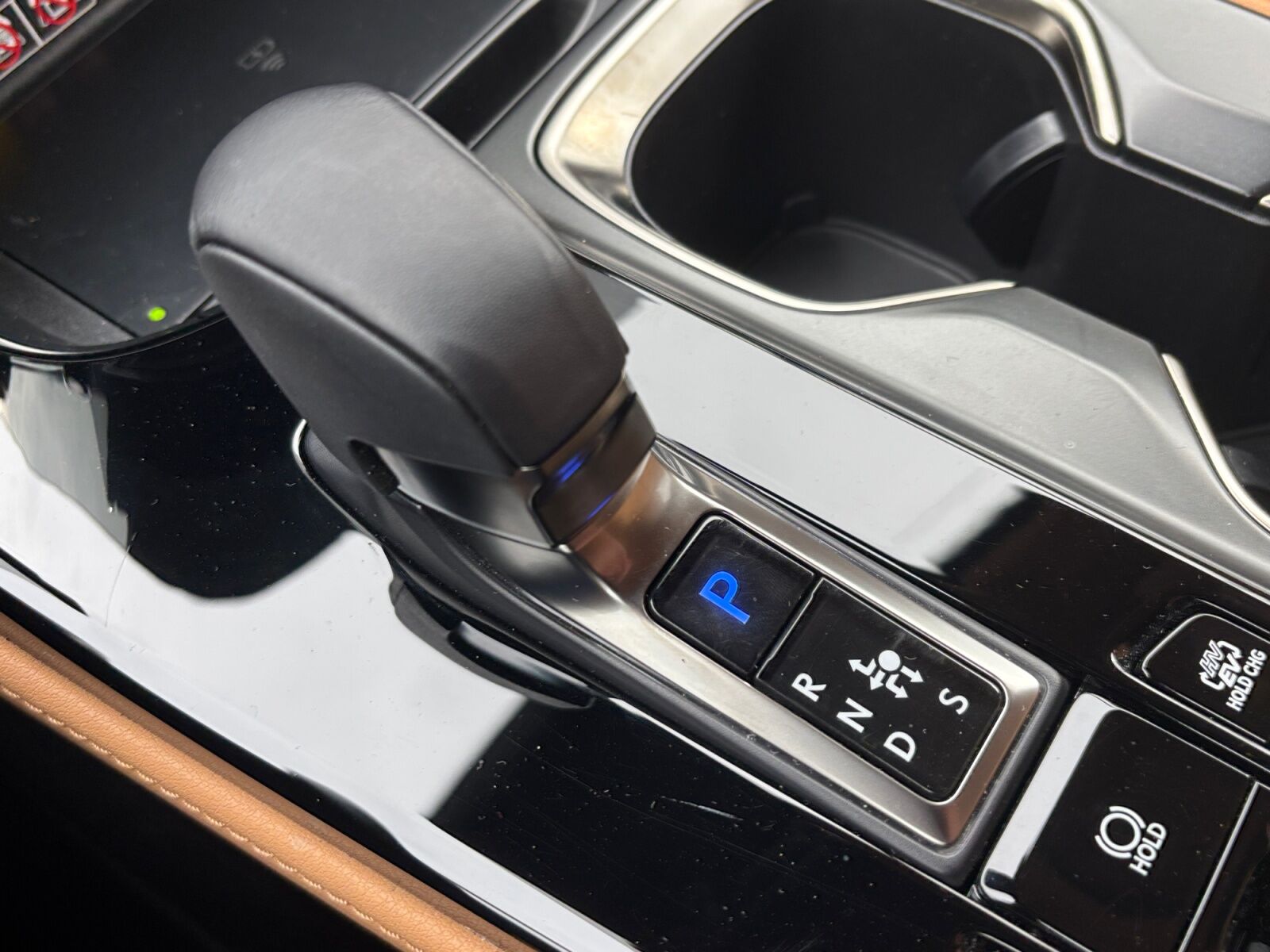 Billede af Lexus NX 450h+ 2,5 Plugin-hybrid Business Plus 4WD 309HK 5d Trinl. Gear