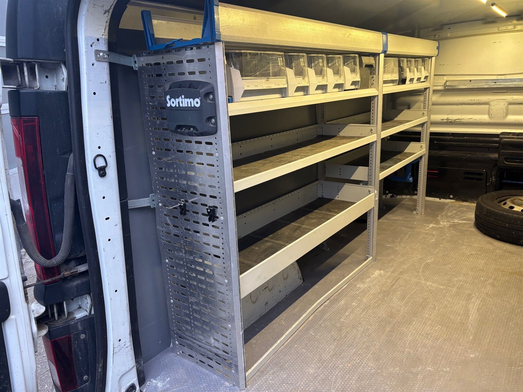 Billede af Renault Trafic T29 L2H1 1,6 DCI 120HK Van 6g