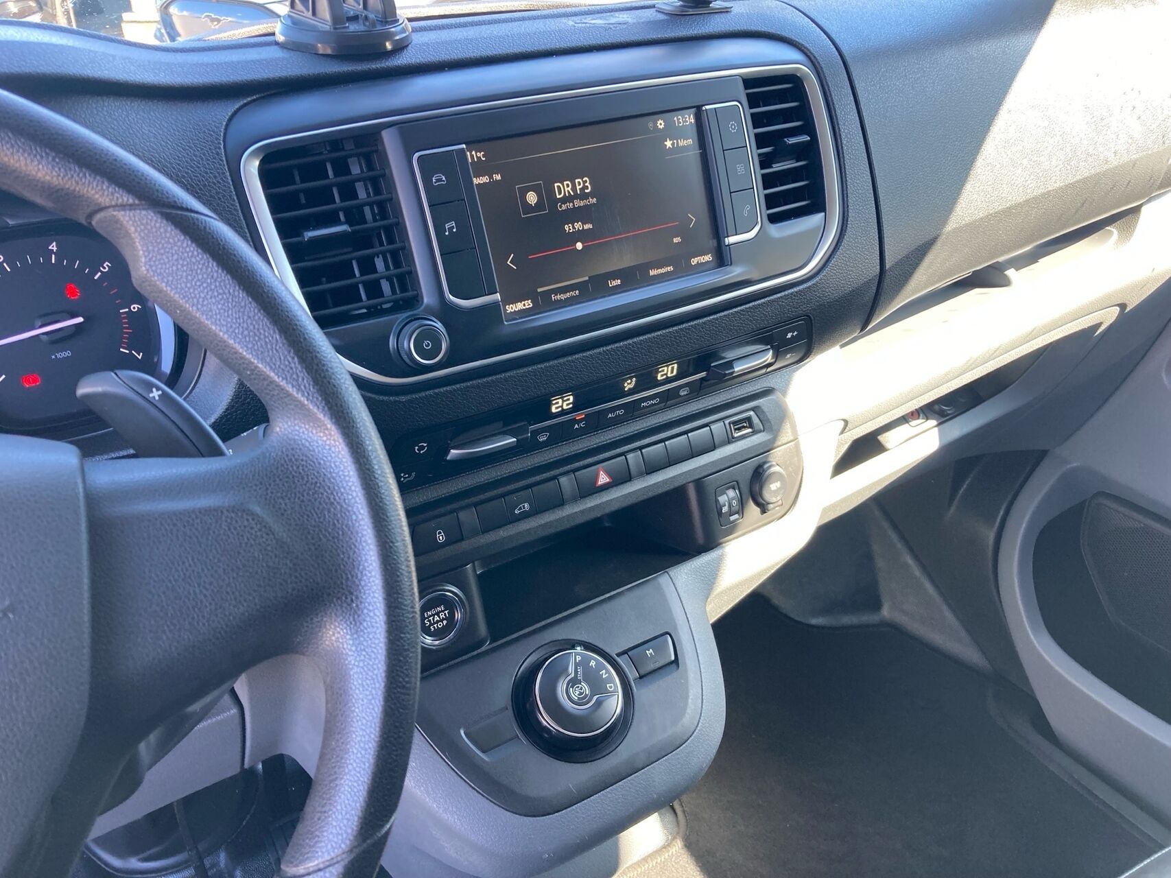 Billede af Opel Vivaro L3V2 2,0 BlueHDi Enjoy AT8 145HK Van 8g Aut.