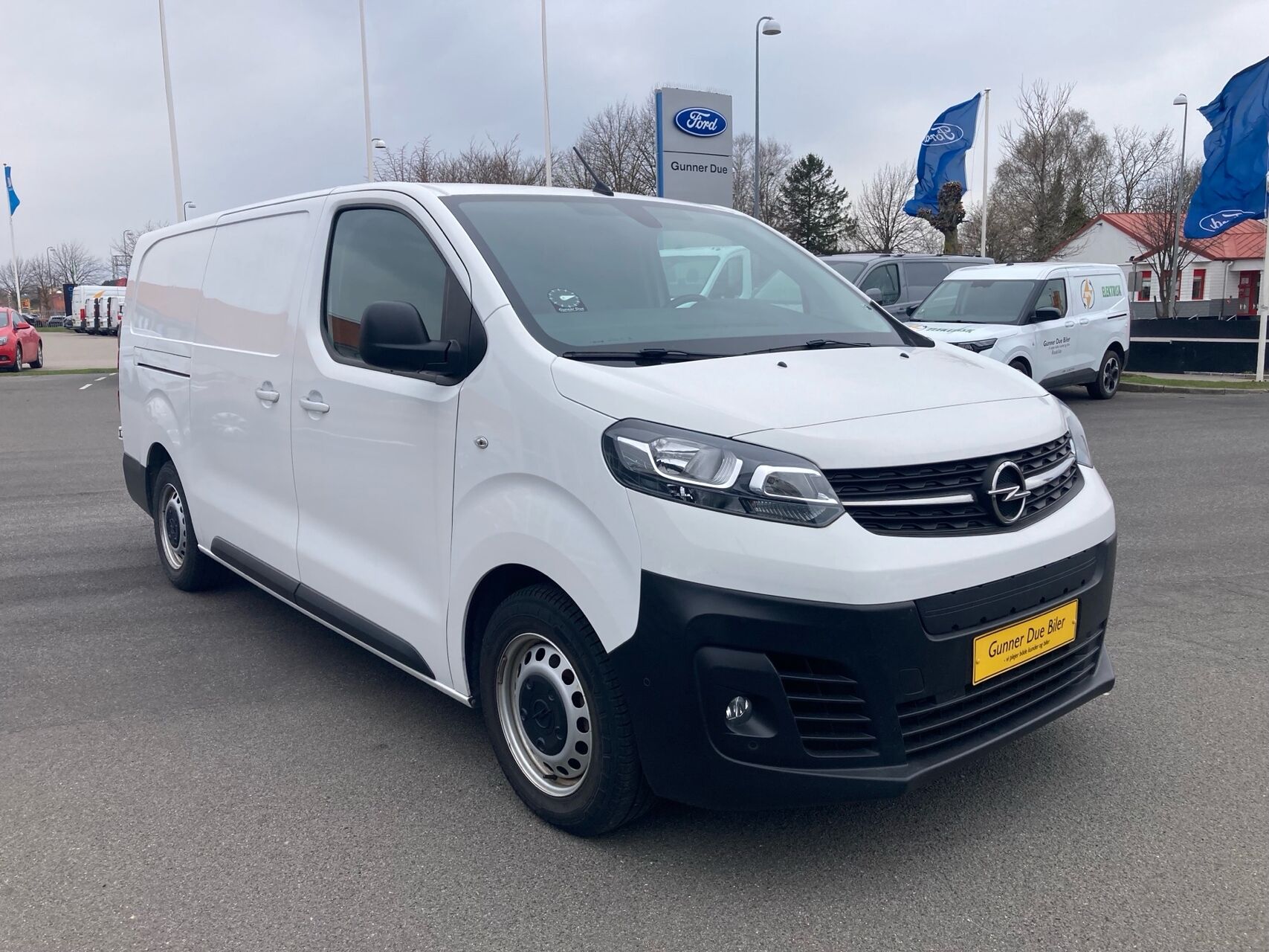 Billede af Opel Vivaro-e L3V1 EL Enjoy 136HK Van Aut.