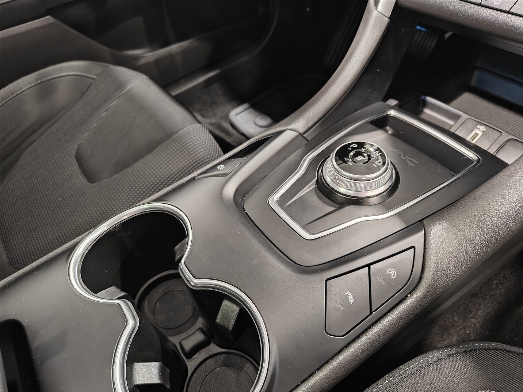 Billede af Ford Mondeo 2,0 EcoBlue Titanium 150HK Stc 8g Aut.