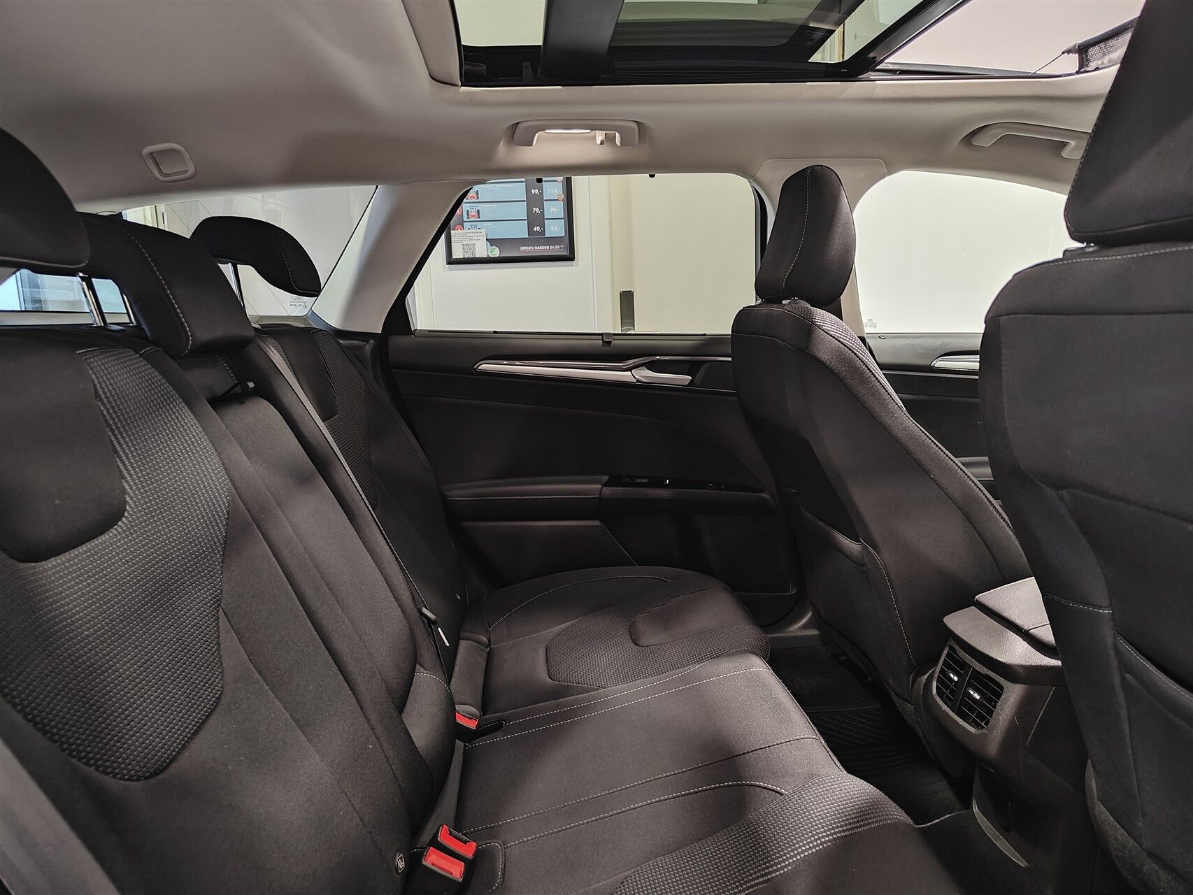 Billede af Ford Mondeo 2,0 EcoBlue Titanium 150HK Stc 8g Aut.