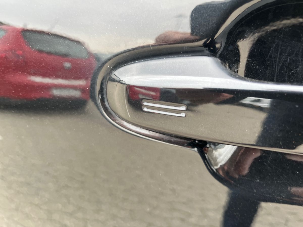 Billede af Toyota C-HR 1,8 Hybrid C-LUB Premium Selected Multidrive S 122HK 5d Aut.