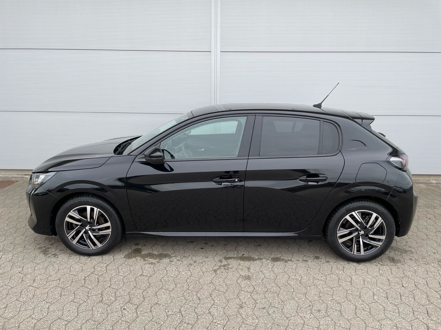 Billede af Peugeot 208 1,2 PureTech Allure 100HK 5d 6g