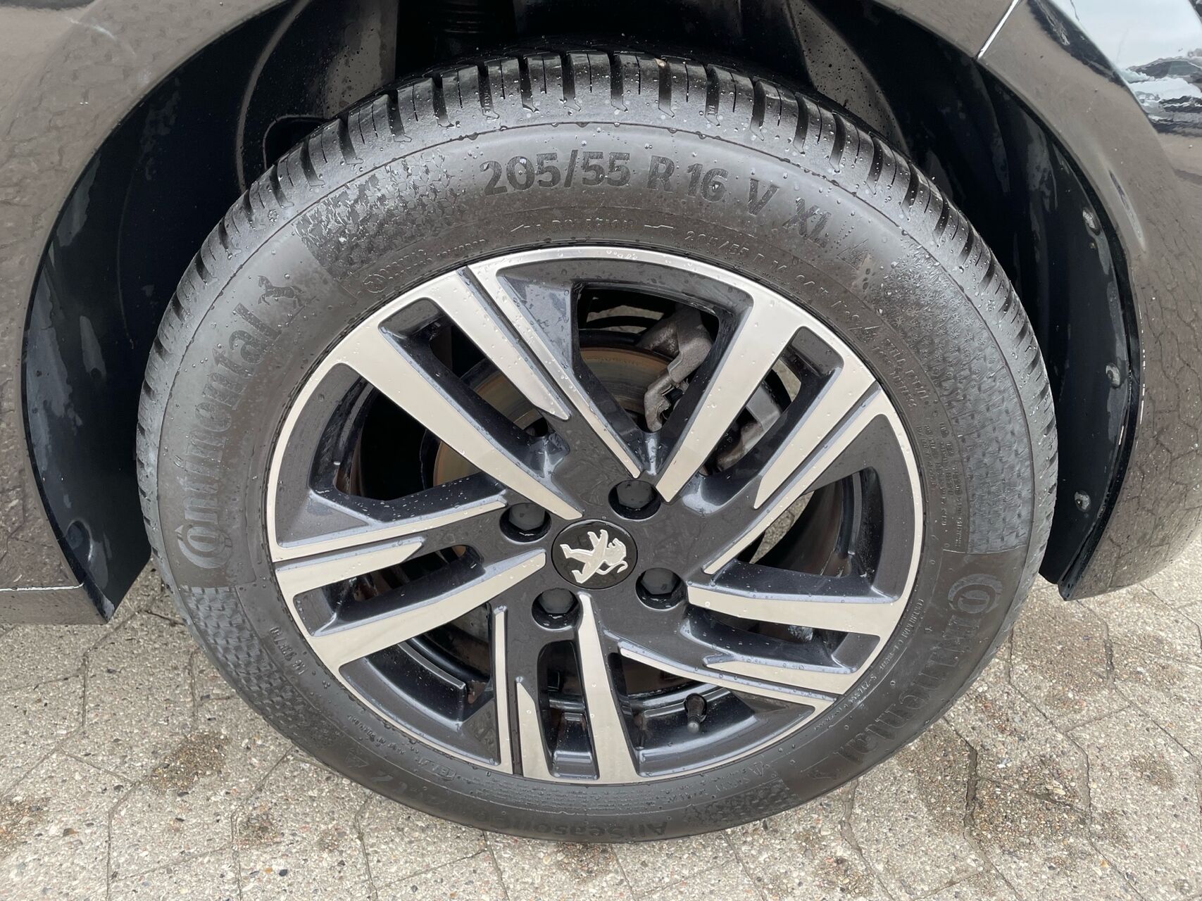 Billede af Peugeot 208 1,2 PureTech Allure 100HK 5d 6g