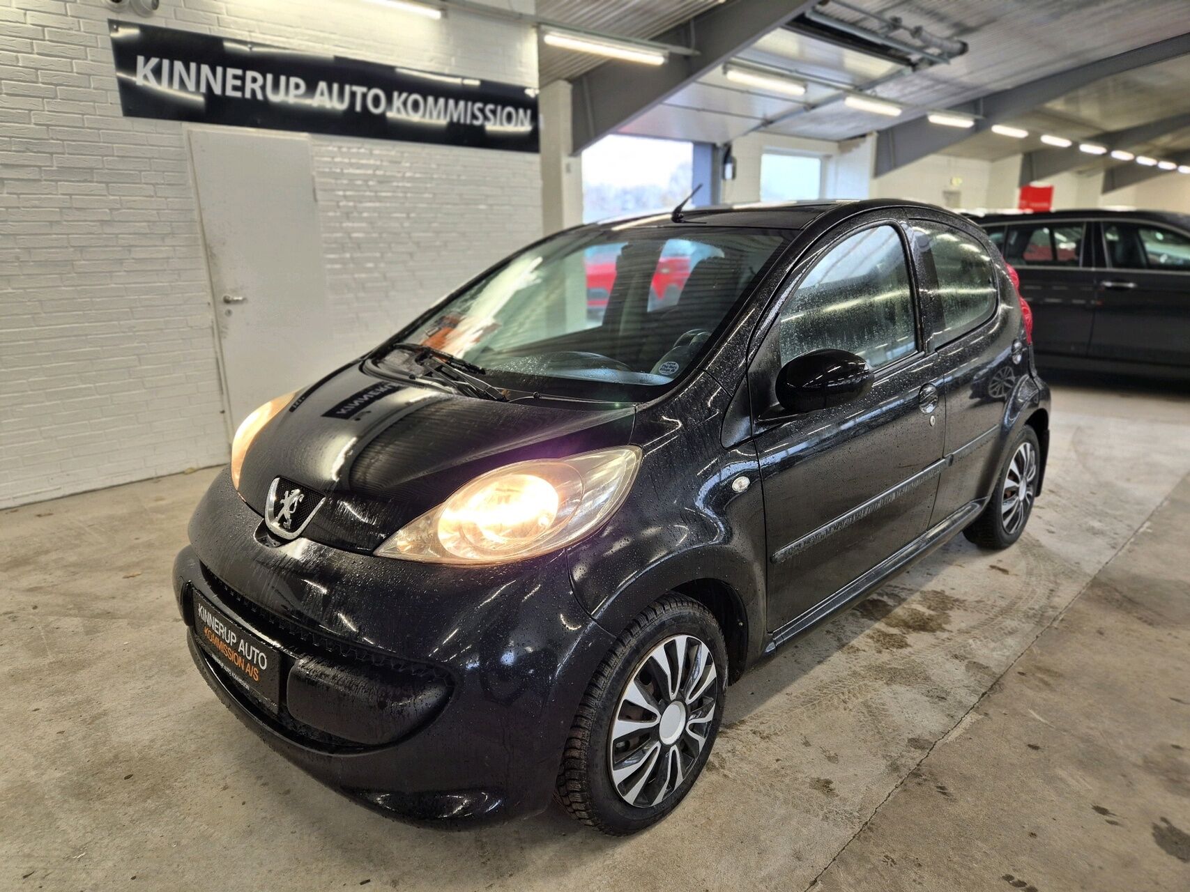 Billede af Peugeot 107 1,0 12V Trendy 2 Tronic 68HK 5d