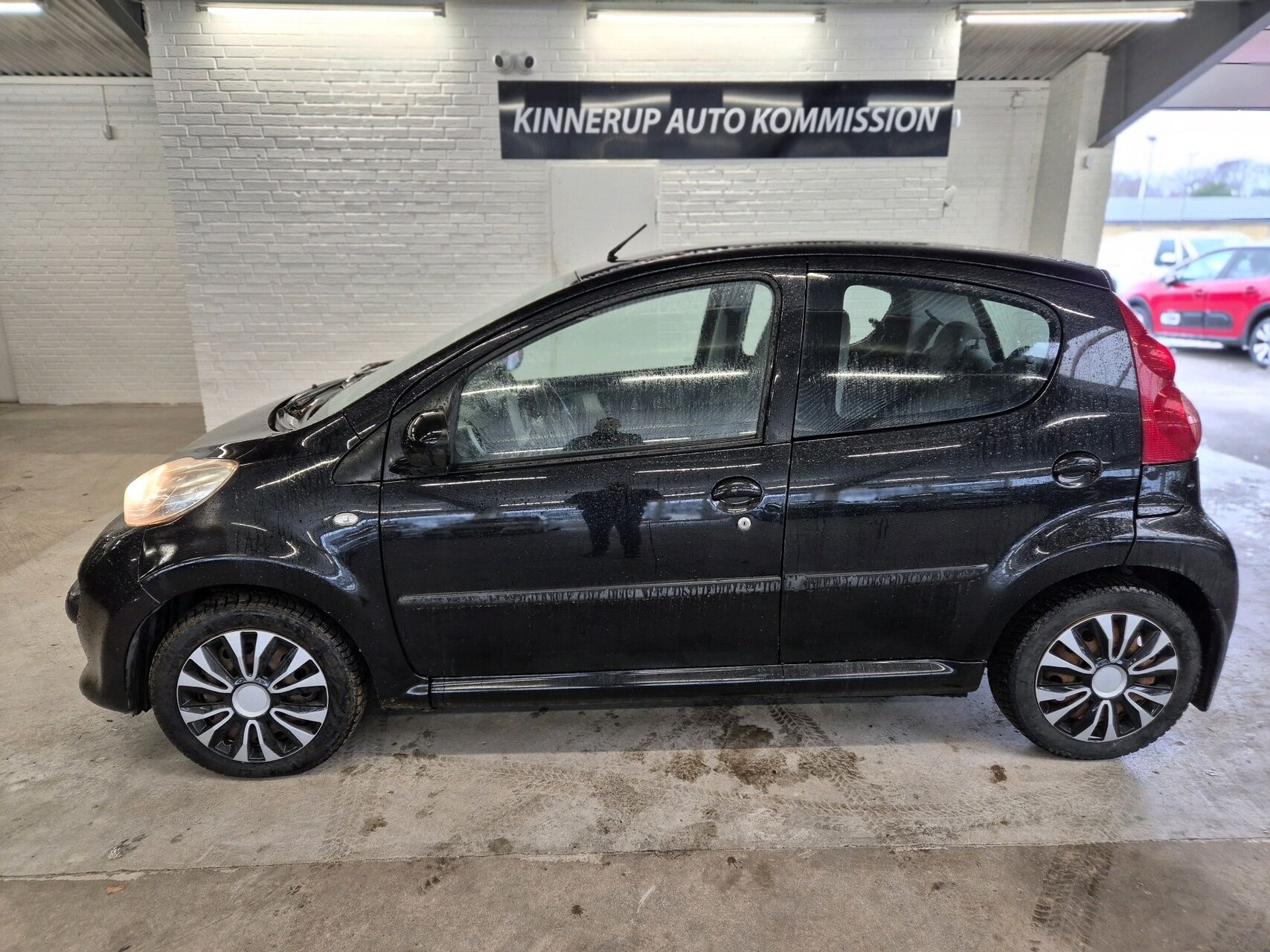 Billede af Peugeot 107 1,0 12V Trendy 2 Tronic 68HK 5d