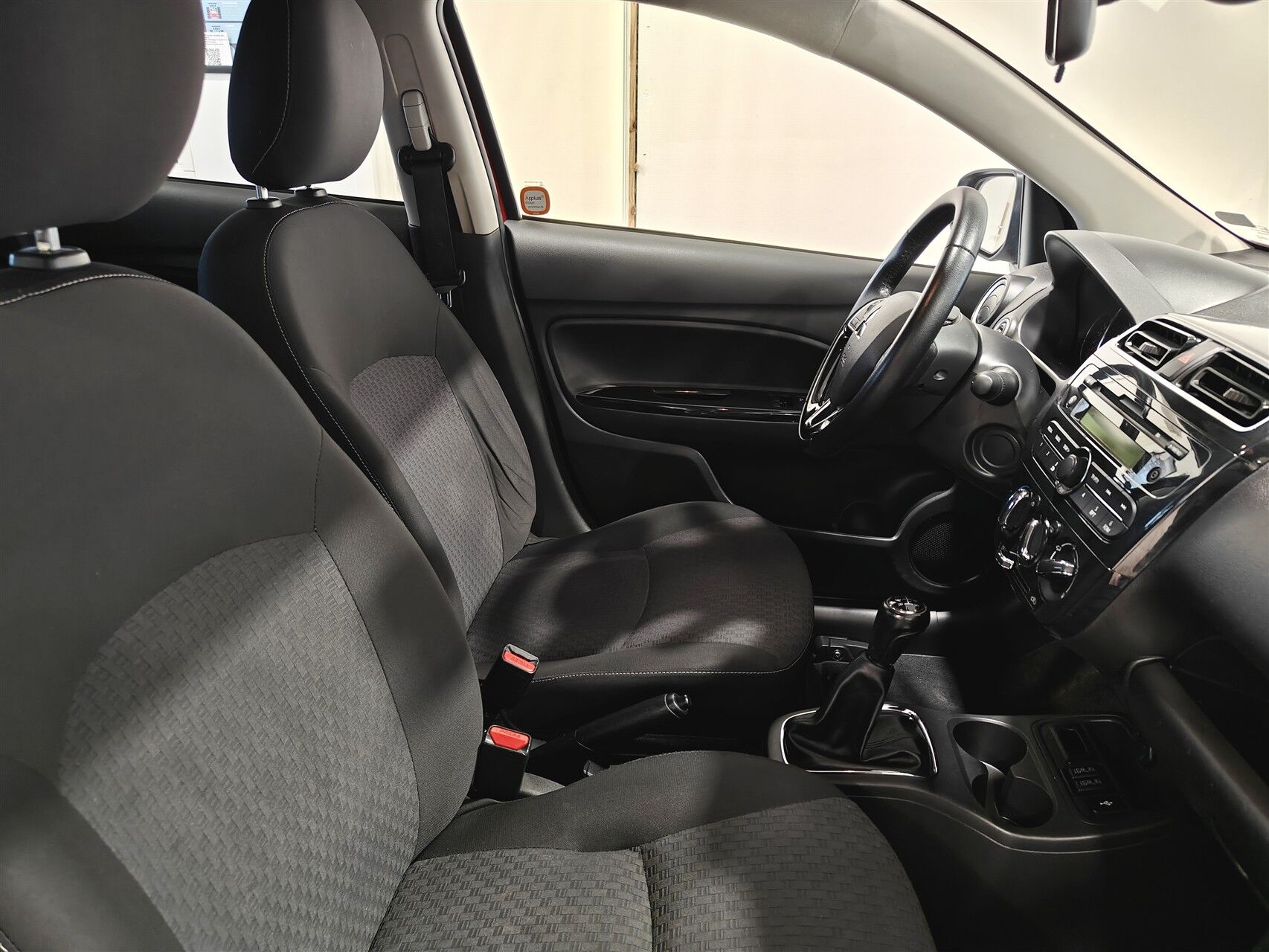 Billede af Mitsubishi Space Star 1,2 Invite+ 80HK 5d