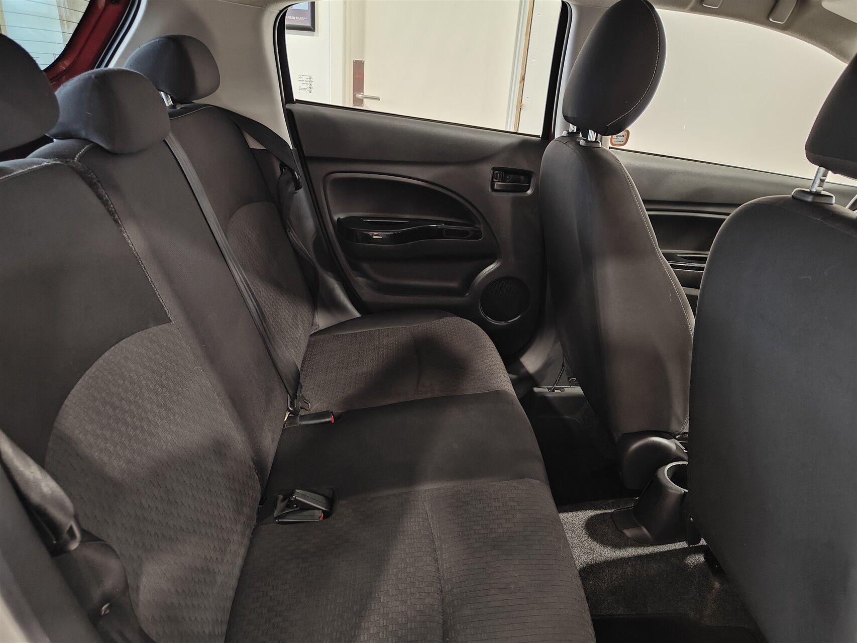 Billede af Mitsubishi Space Star 1,2 Invite+ 80HK 5d