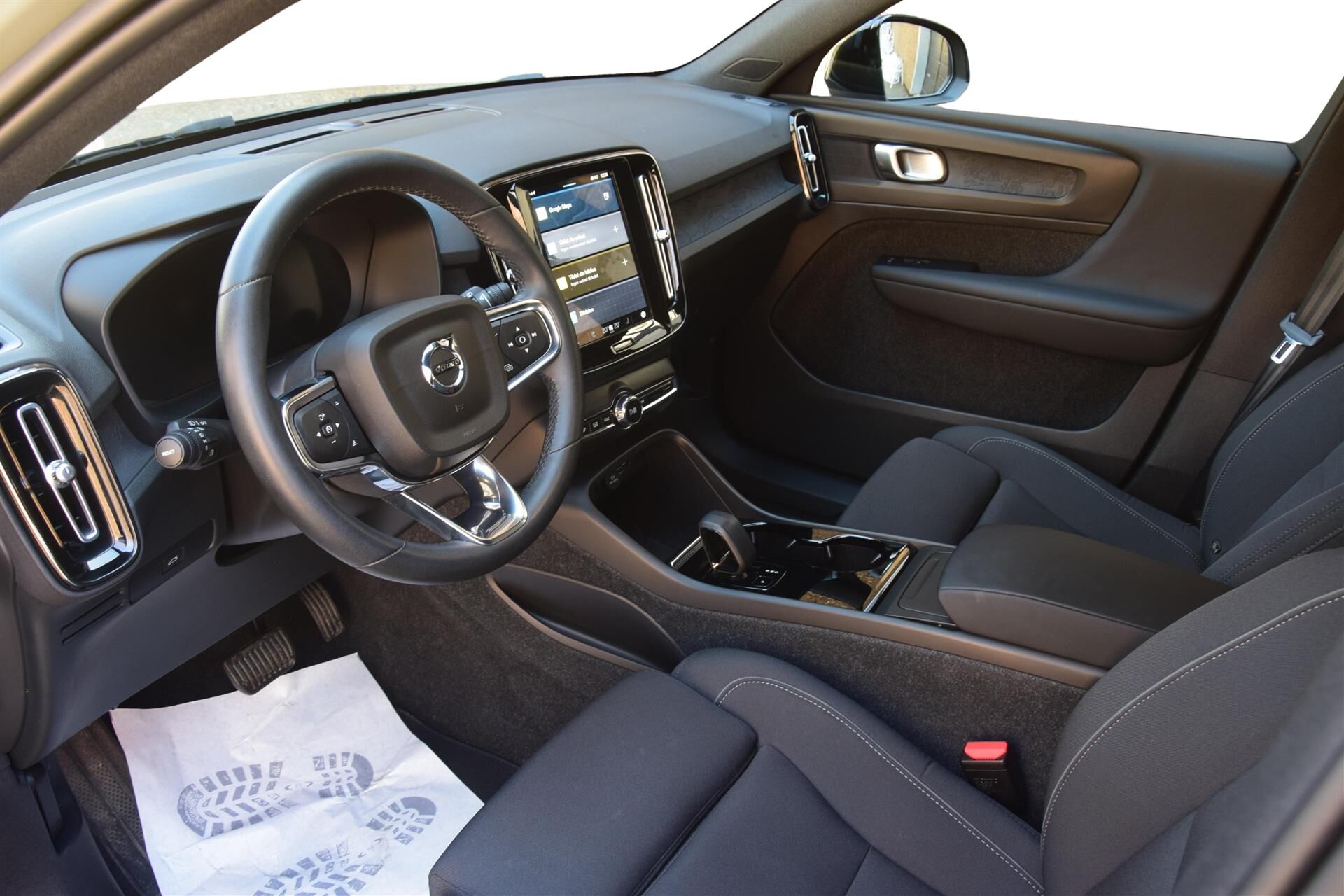 Billede af Volvo XC40 P6 Recharge Core 231HK 5d Aut.