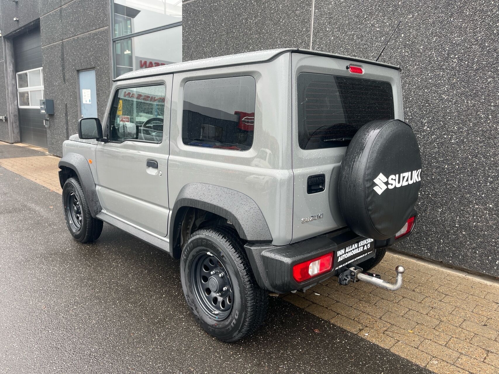 Billede af Suzuki Jimny 1,5 Touch AEB AllGrip 102HK 3d