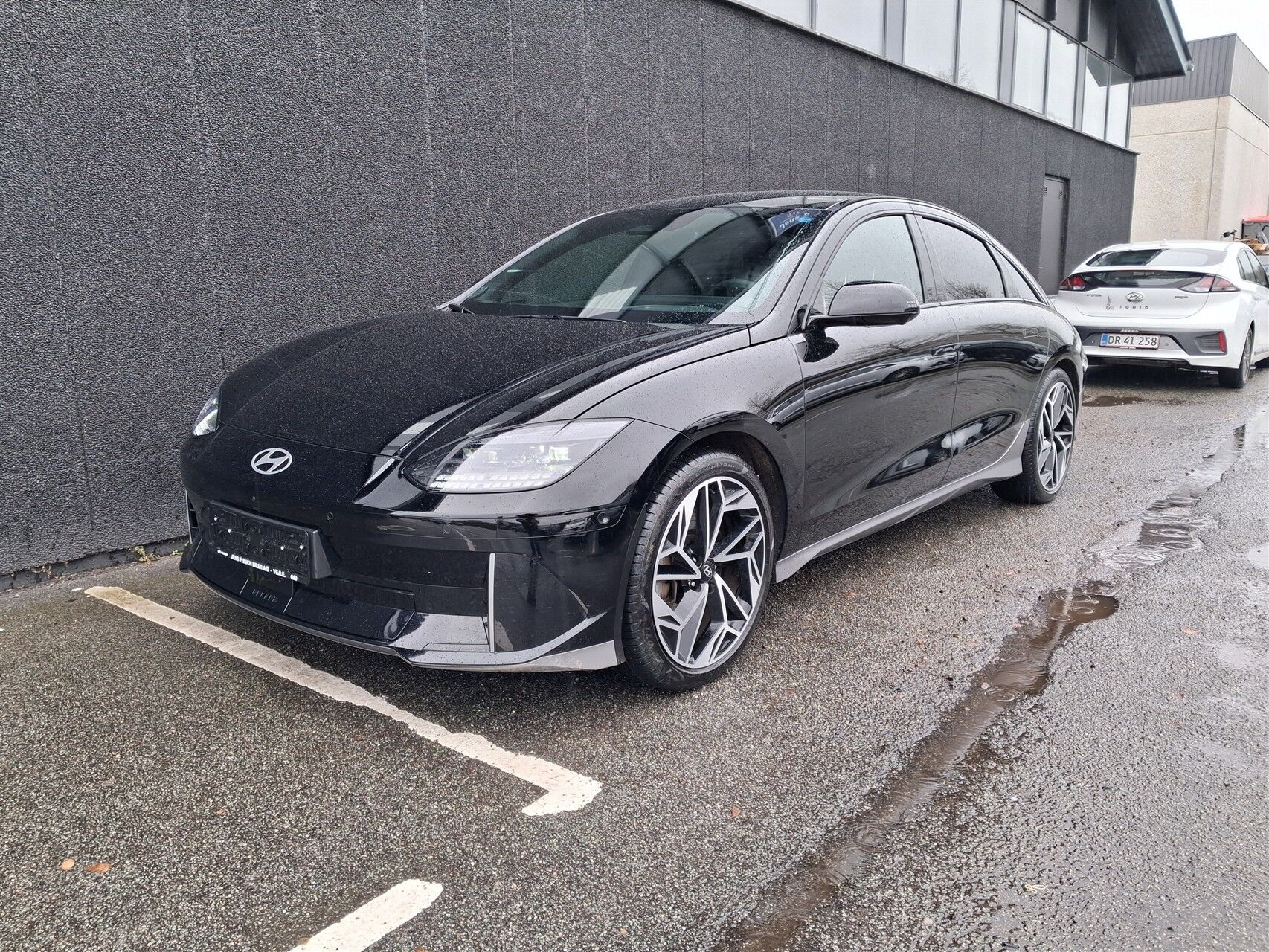 Billede af Hyundai Ioniq 6 Electric 77,4 kWh Ultimate 4WD 325HK Aut.