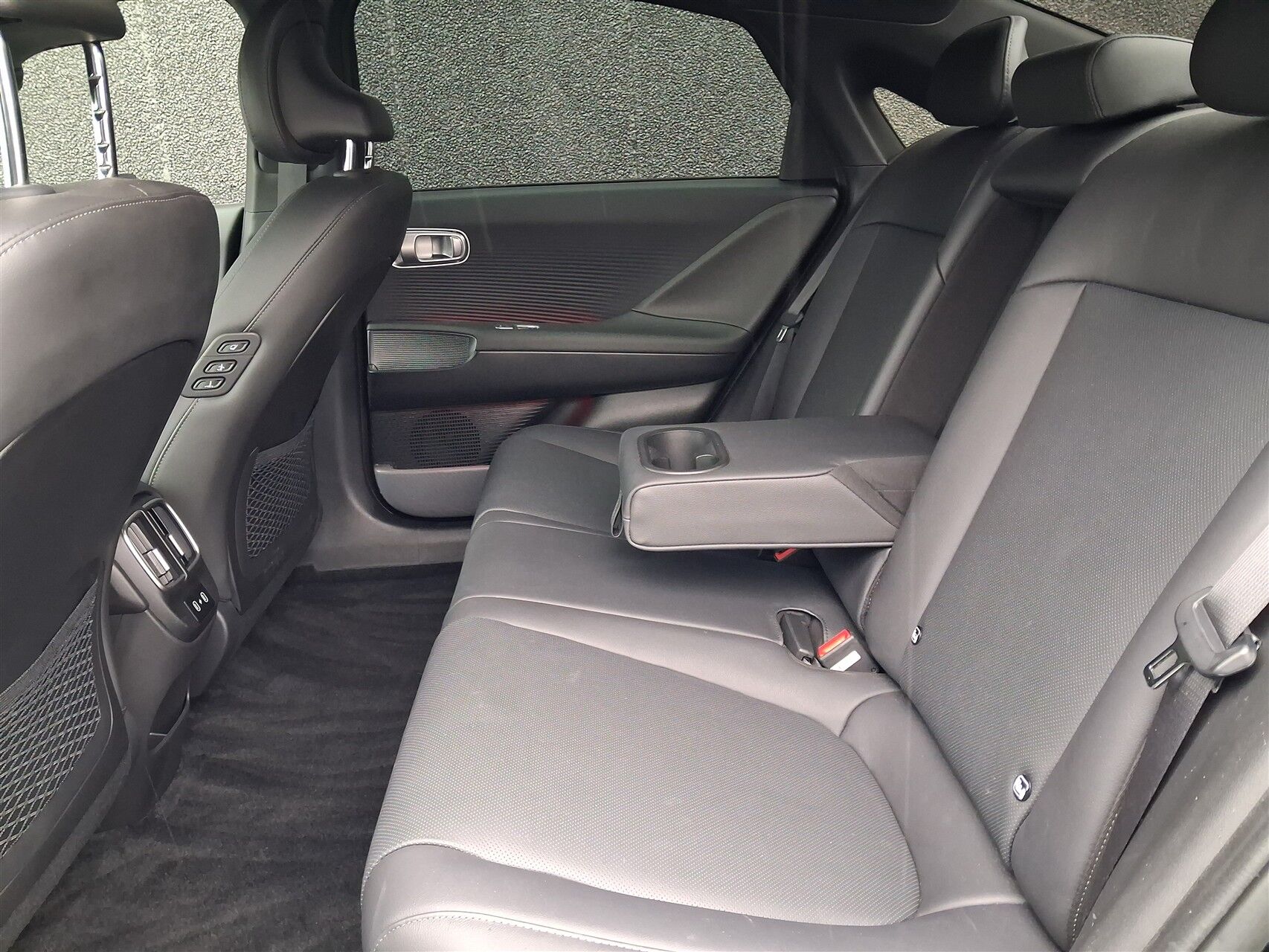 Billede af Hyundai Ioniq 6 Electric 77,4 kWh Ultimate 4WD 325HK Aut.