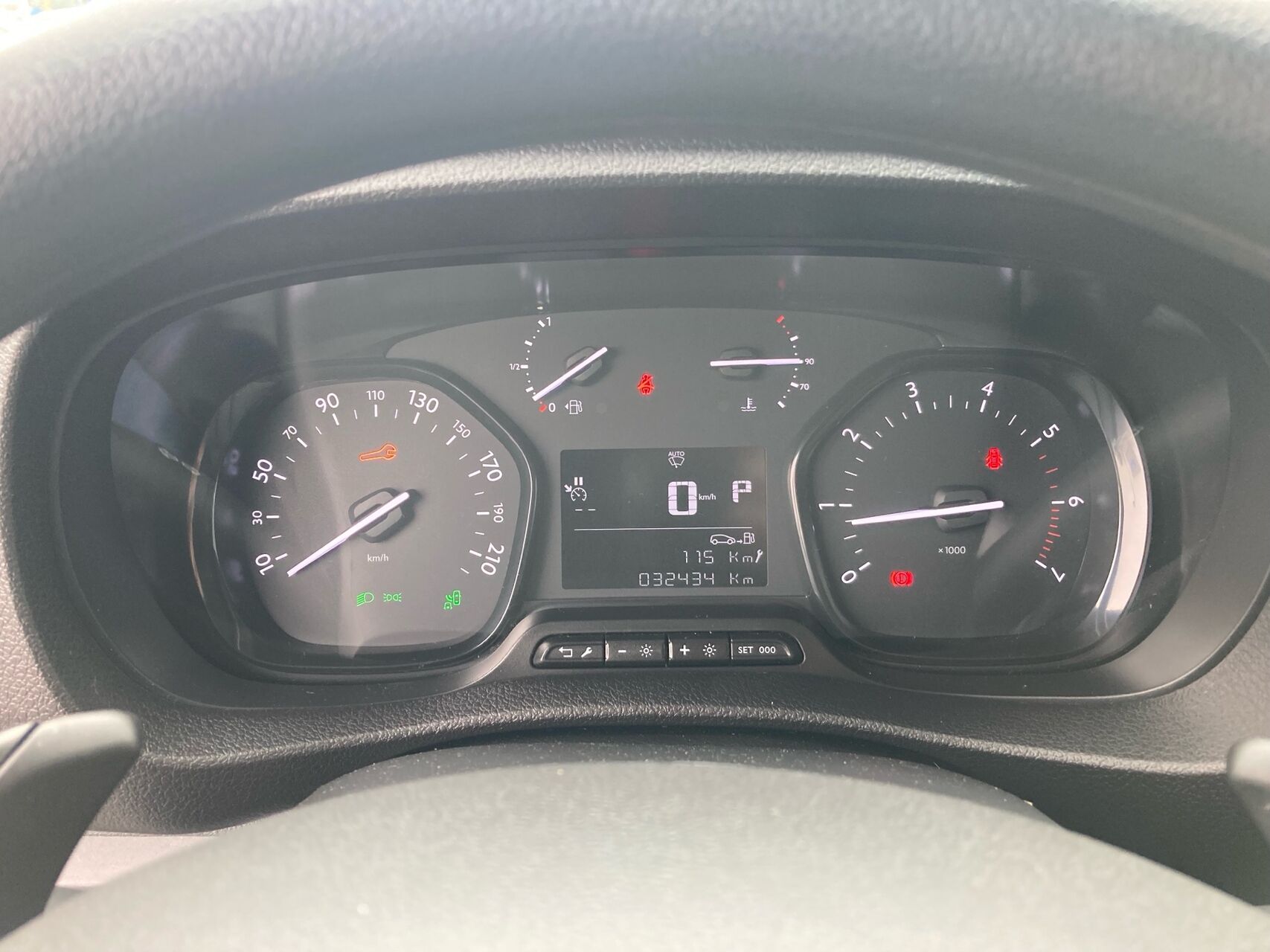 Billede af Citroën Jumpy L3 2,0 Blue HDi Fleetline+ EAT8 122HK Van 8g Aut.