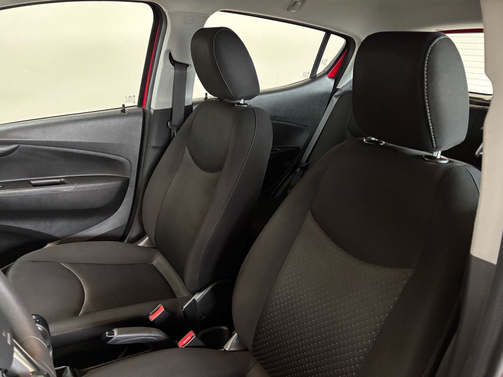 Billede af Opel Karl 1,0 Enjoy 75HK 5d