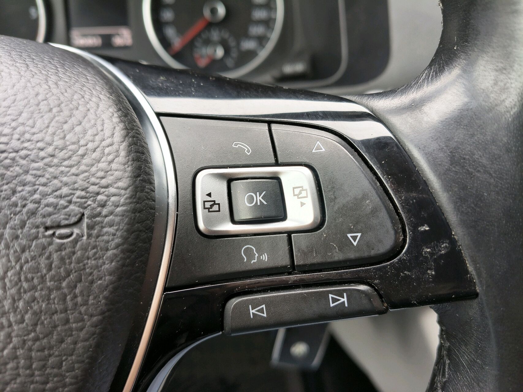 Billede af VW Transporter Lang 2,0 TDI BMT DSG 150HK Van 7g Aut.