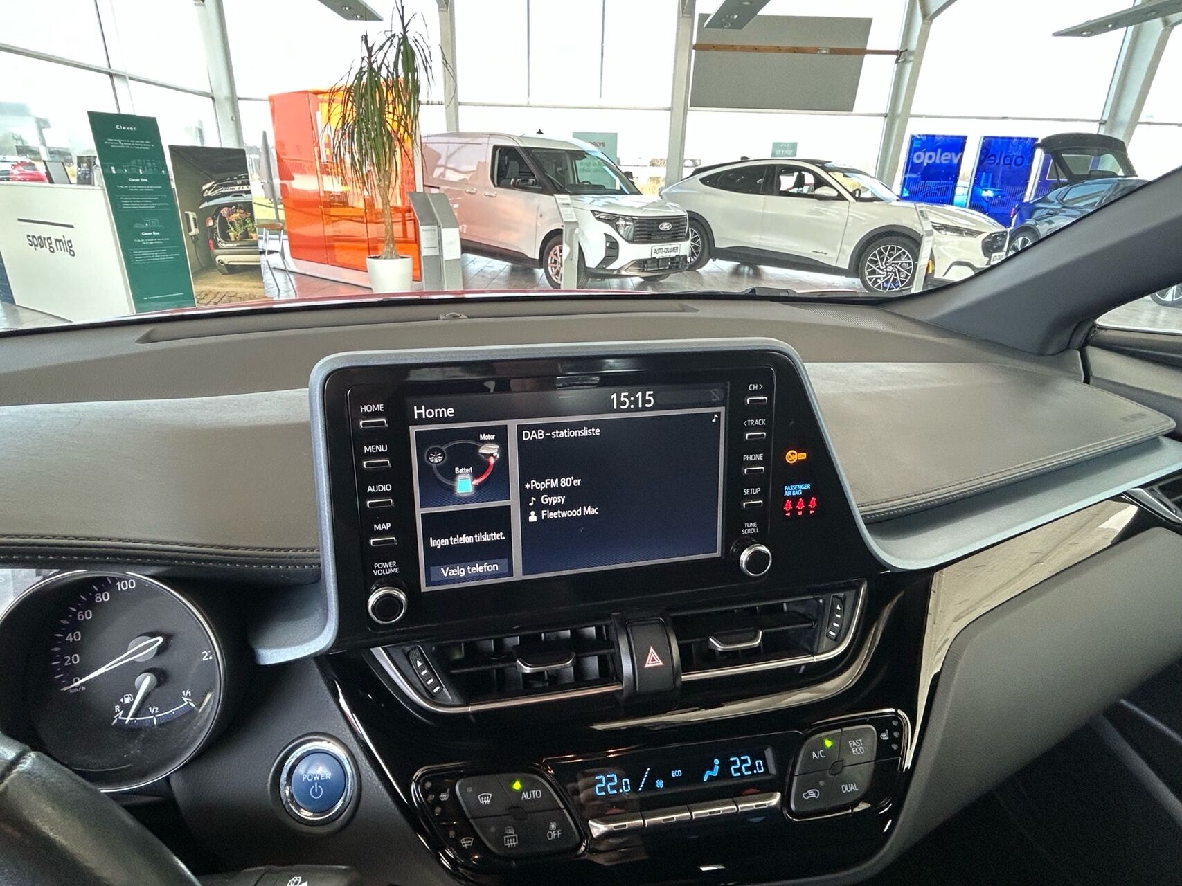 Billede af Toyota C-HR 1,8 Hybrid C-LUB Premium Multidrive S 122HK 5d Aut.